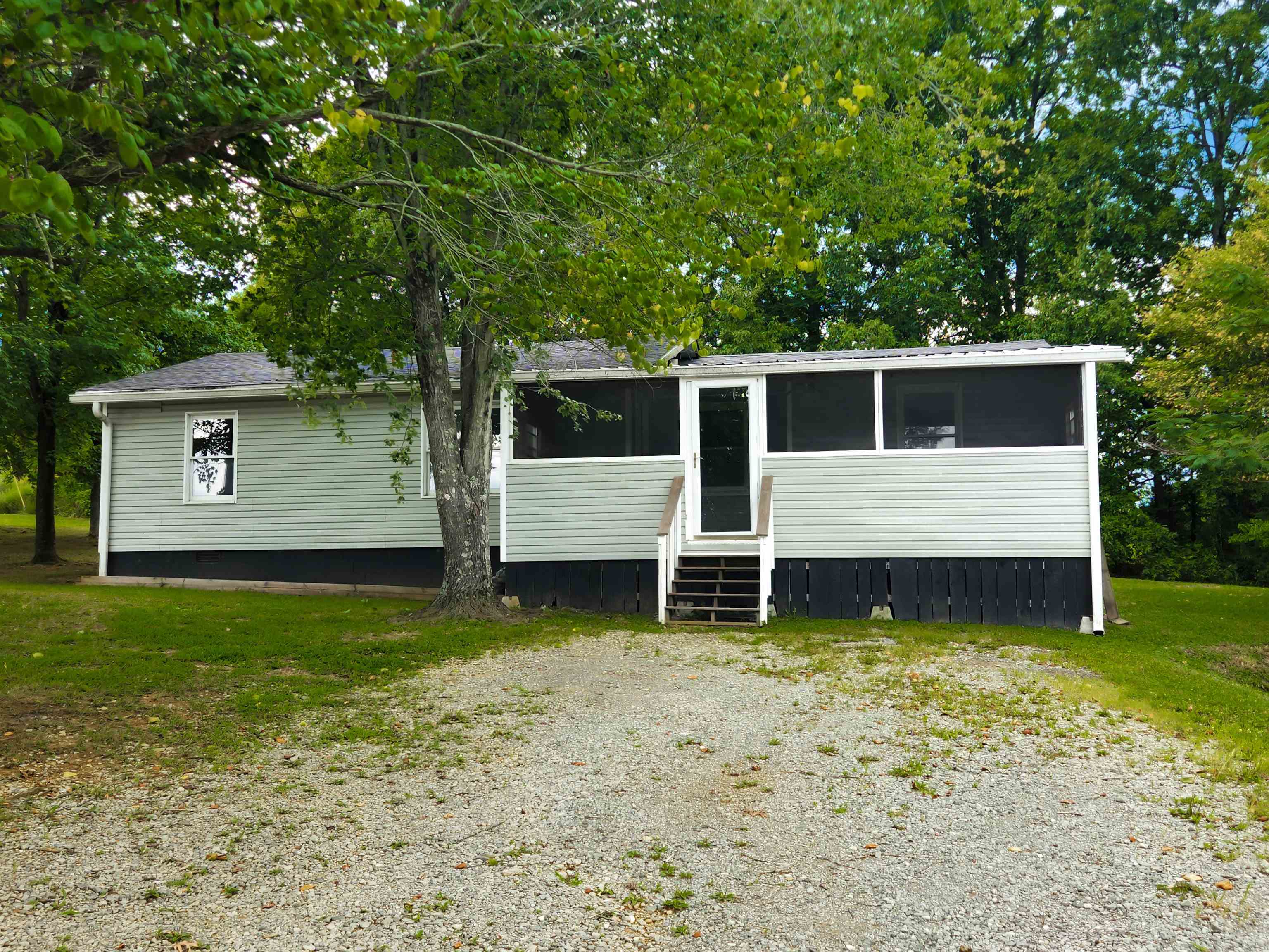140 High Glory Road, Manitou, Kentucky 42441, 3 Bedrooms Bedrooms, ,1 BathroomBathrooms,Single Family Residence,For Sale,High Glory Road,88282