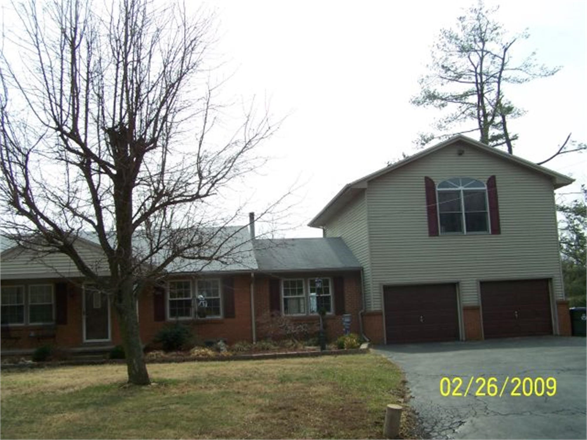 2878 Hampton Rd, Owensboro, Kentucky 42303, 4 Bedrooms Bedrooms, ,2 BathroomsBathrooms,Single Family Residence,For Sale,Hampton Rd,88285
