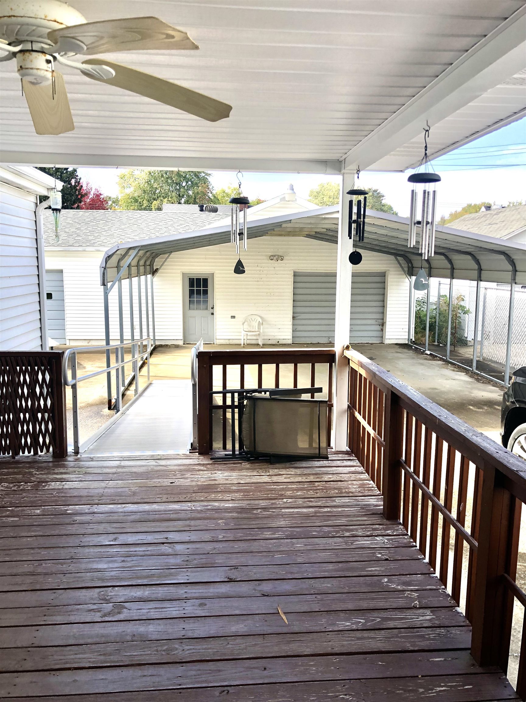3006 Daviess St., Owensboro, Kentucky 42303, 2 Bedrooms Bedrooms, ,2 BathroomsBathrooms,Single Family Residence,For Sale,Daviess St.,88288
