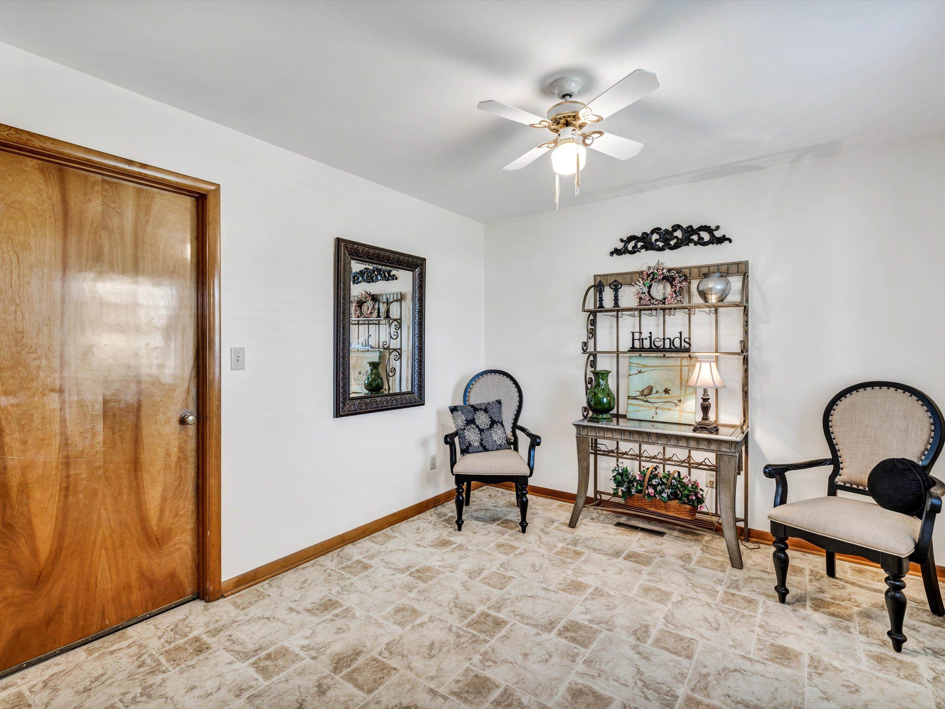 1239 Concord Terrace, Owensboro, Kentucky 42303, 3 Bedrooms Bedrooms, ,1 BathroomBathrooms,Single Family Residence,For Sale,Concord Terrace,88294