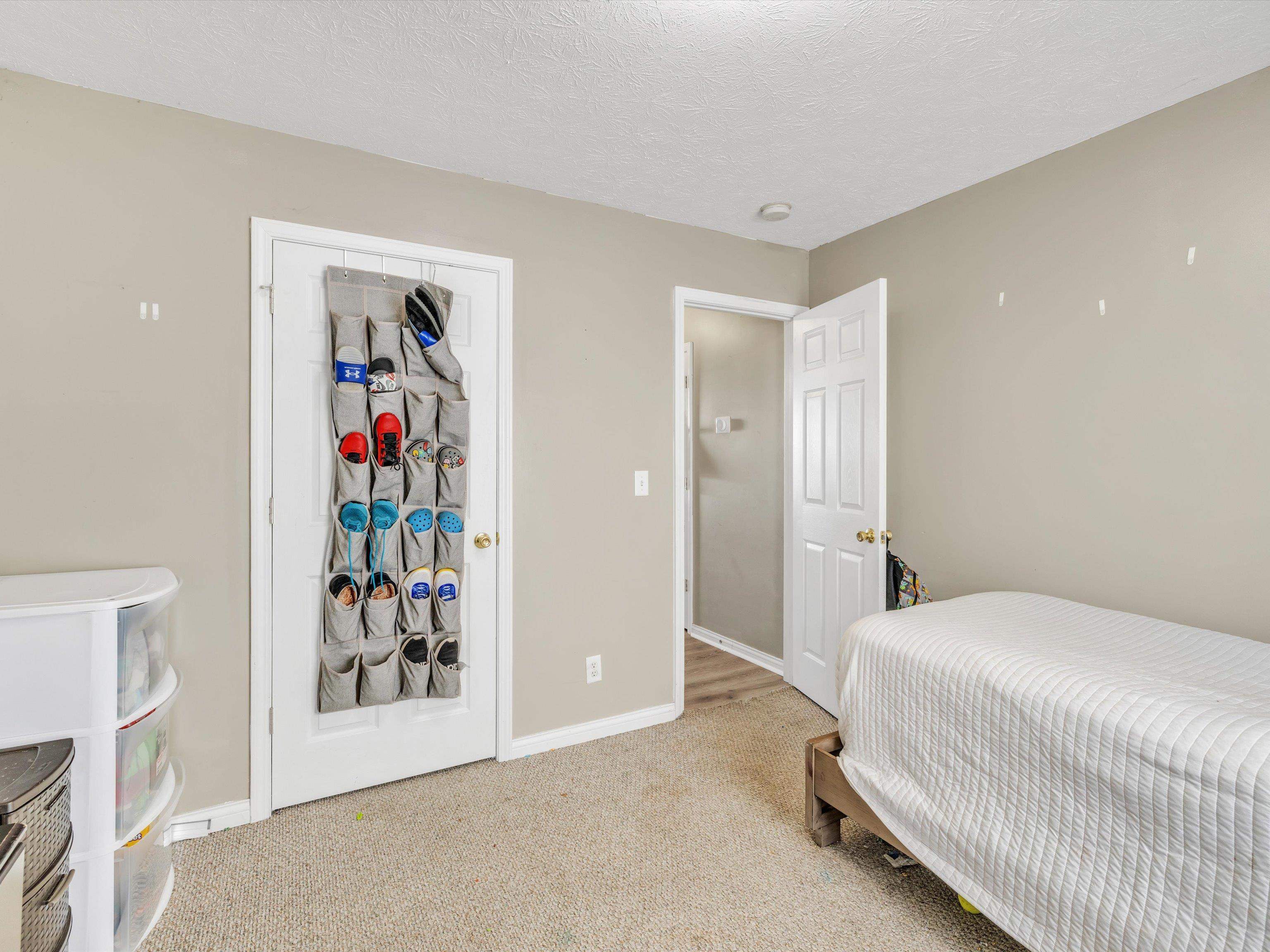 2349 Heritage Park Drive, Owensboro, Kentucky 42301, 3 Bedrooms Bedrooms, ,2 BathroomsBathrooms,Single Family Residence,For Sale,Heritage Park Drive,88296