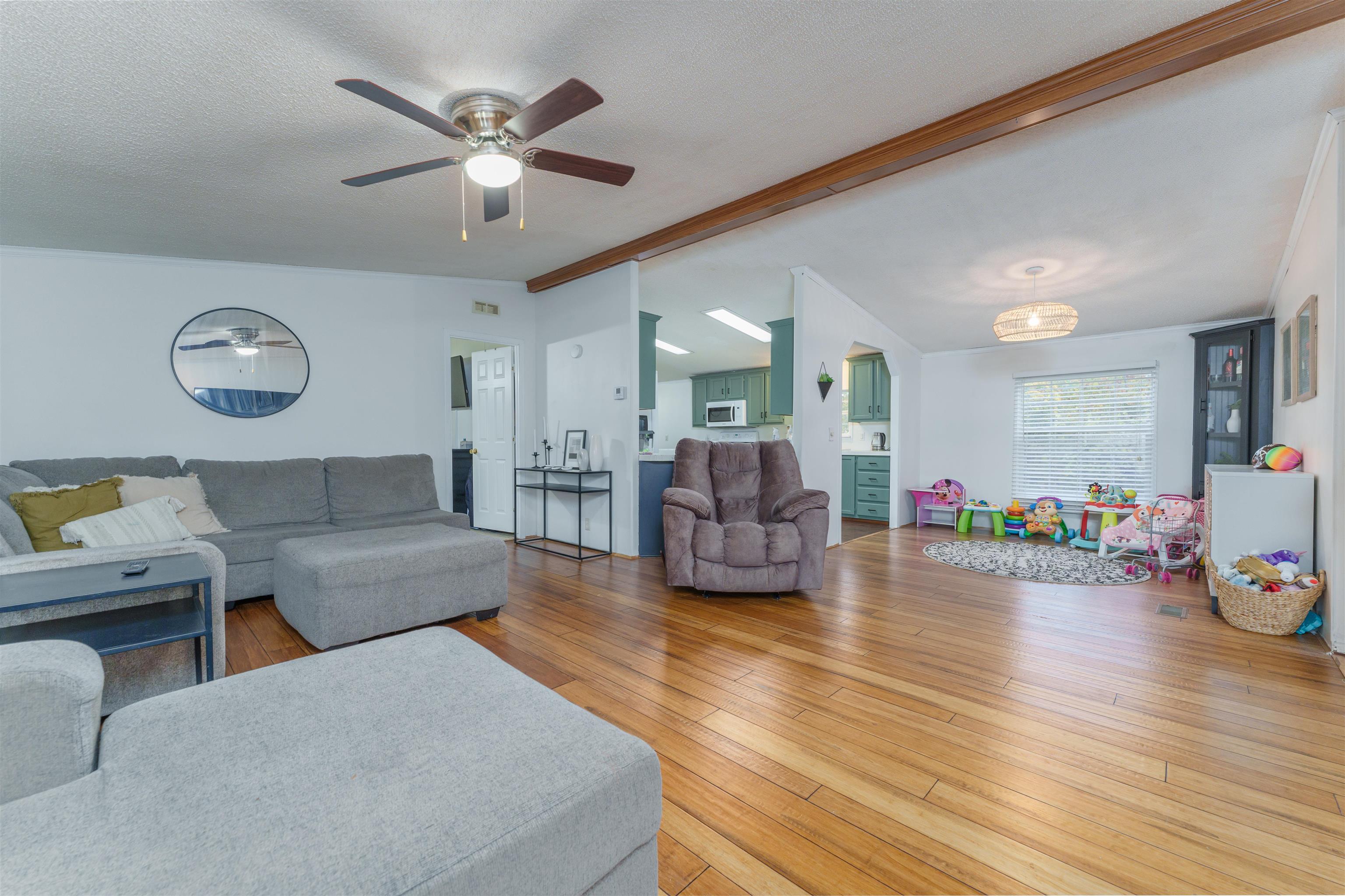 4056 Silent Doe Xing, Owensboro, Kentucky 42301, 3 Bedrooms Bedrooms, ,2 BathroomsBathrooms,Manufactured On Land,For Sale,Silent Doe Xing,88299