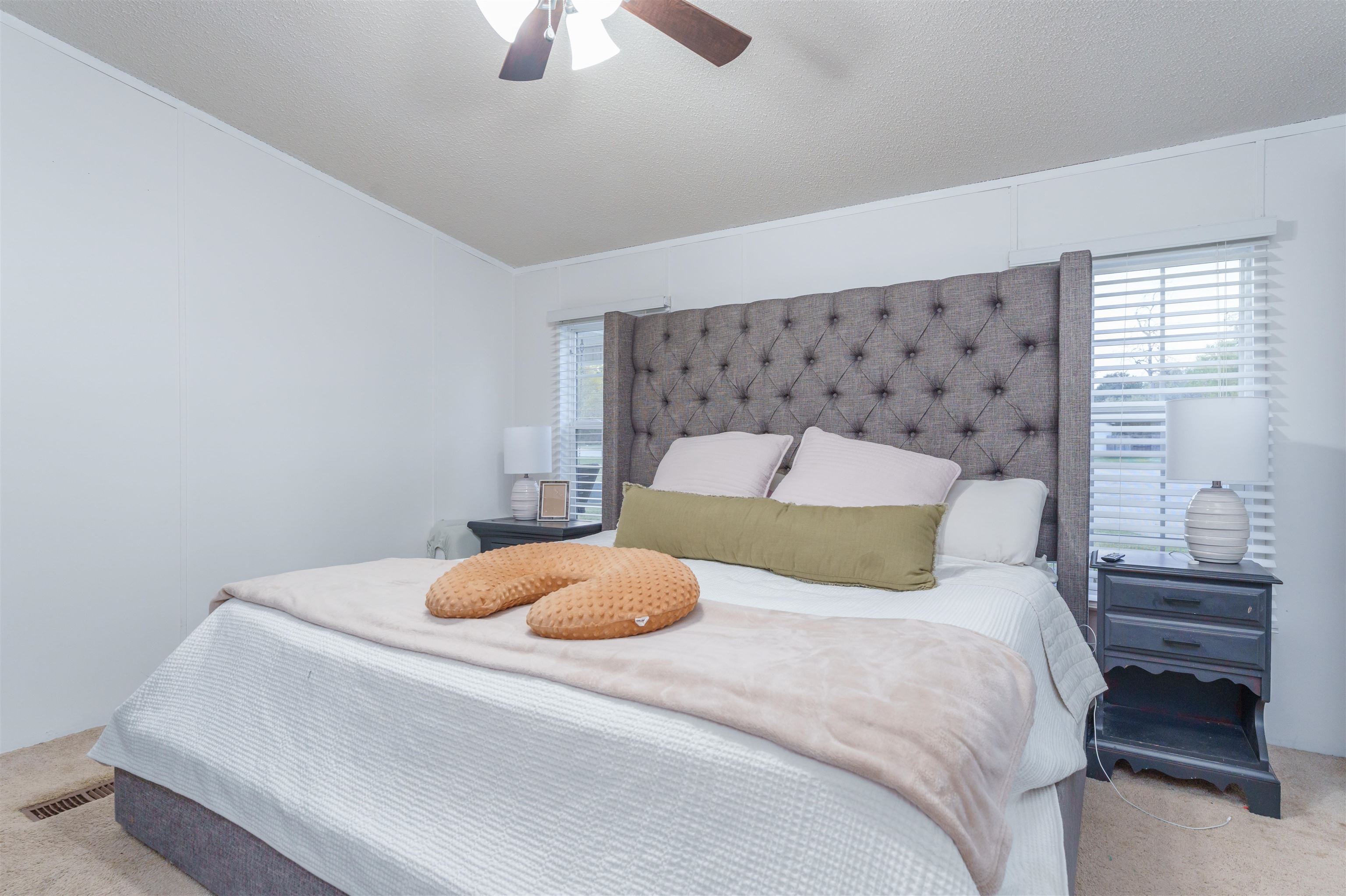 4056 Silent Doe Xing, Owensboro, Kentucky 42301, 3 Bedrooms Bedrooms, ,2 BathroomsBathrooms,Manufactured On Land,For Sale,Silent Doe Xing,88299