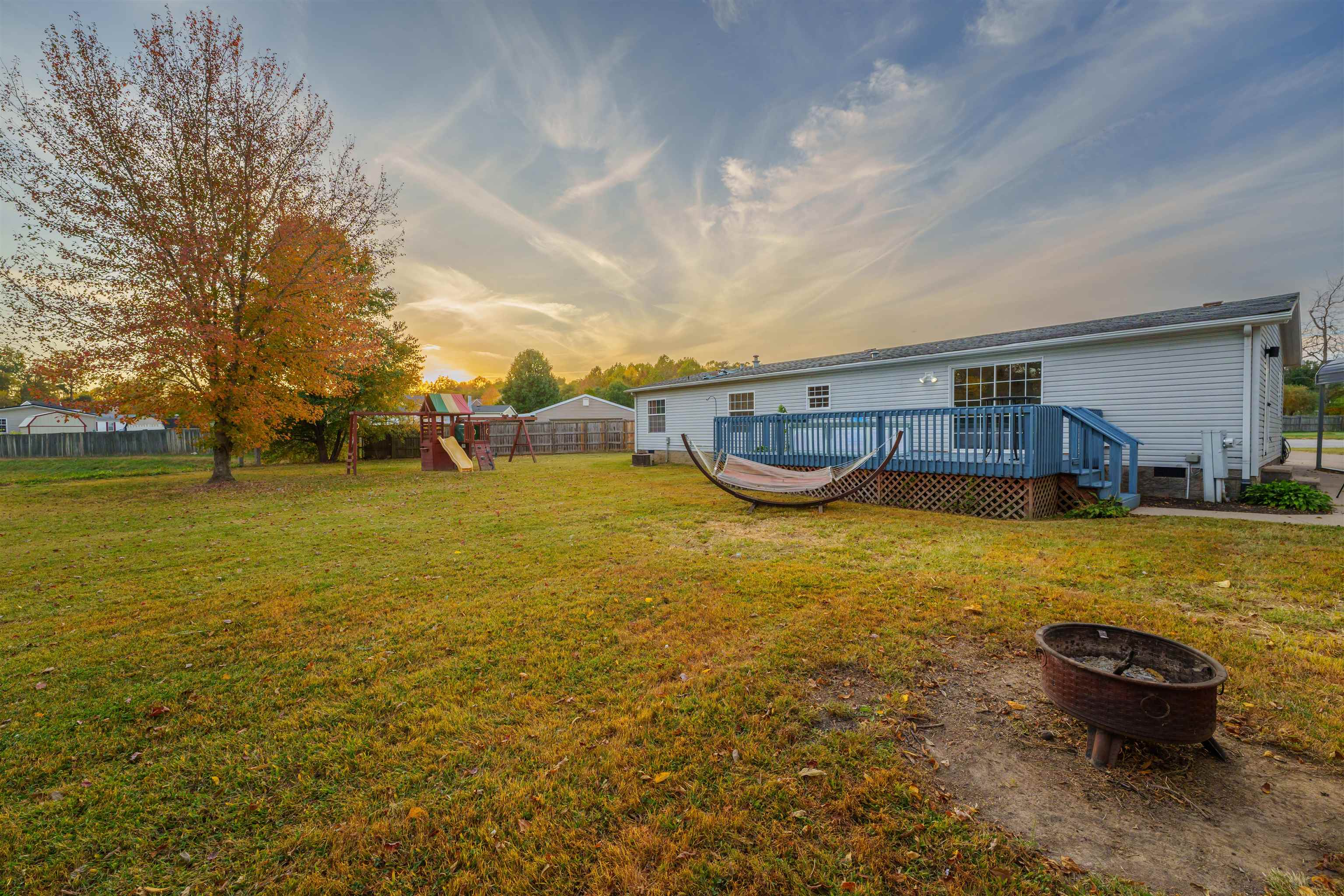 4056 Silent Doe Xing, Owensboro, Kentucky 42301, 3 Bedrooms Bedrooms, ,2 BathroomsBathrooms,Manufactured On Land,For Sale,Silent Doe Xing,88299