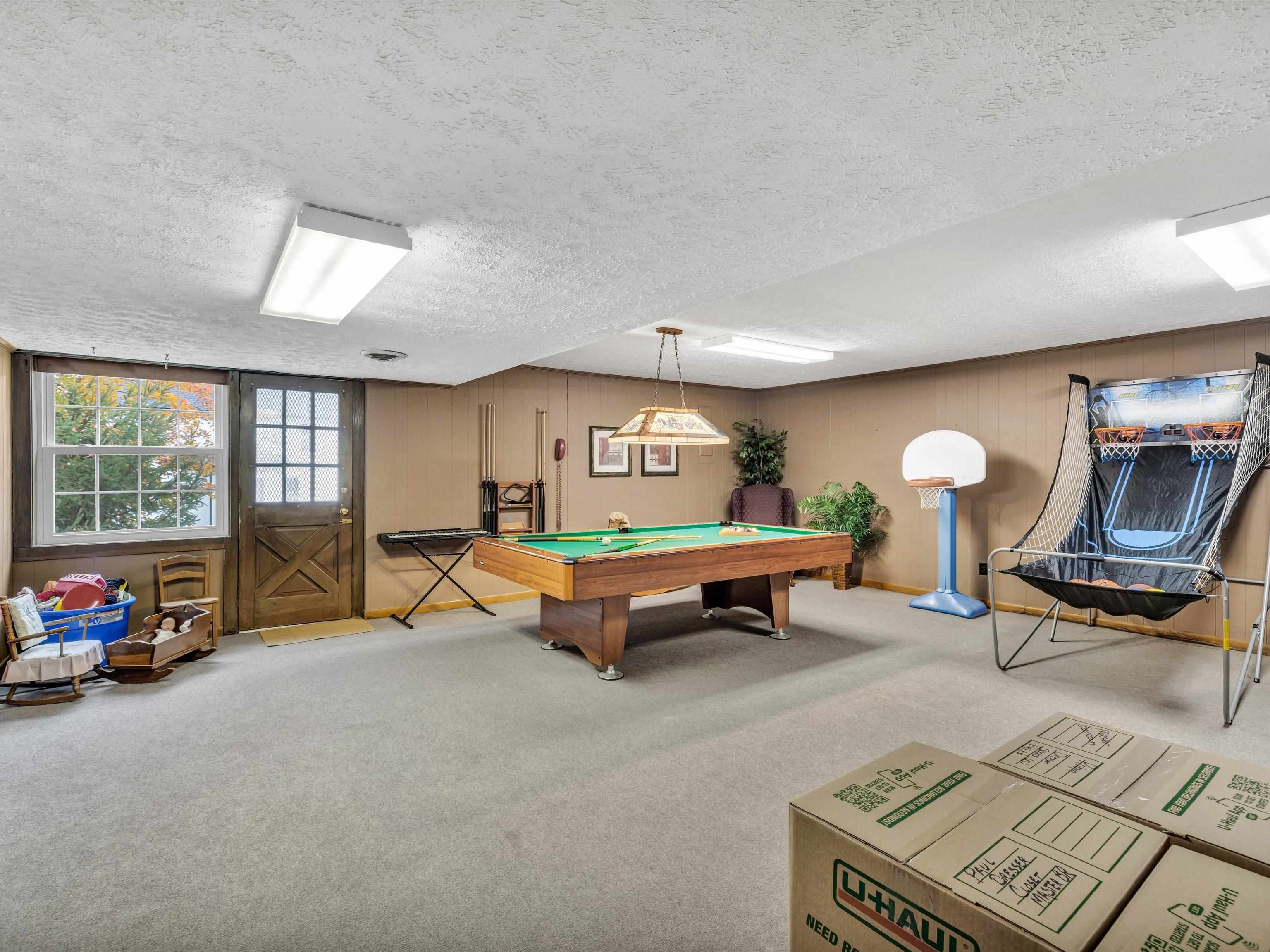 2003 Bayview Drive, Madisonville, Kentucky 42431, 4 Bedrooms Bedrooms, ,3 BathroomsBathrooms,Single Family Residence,For Sale,Bayview Drive,88300
