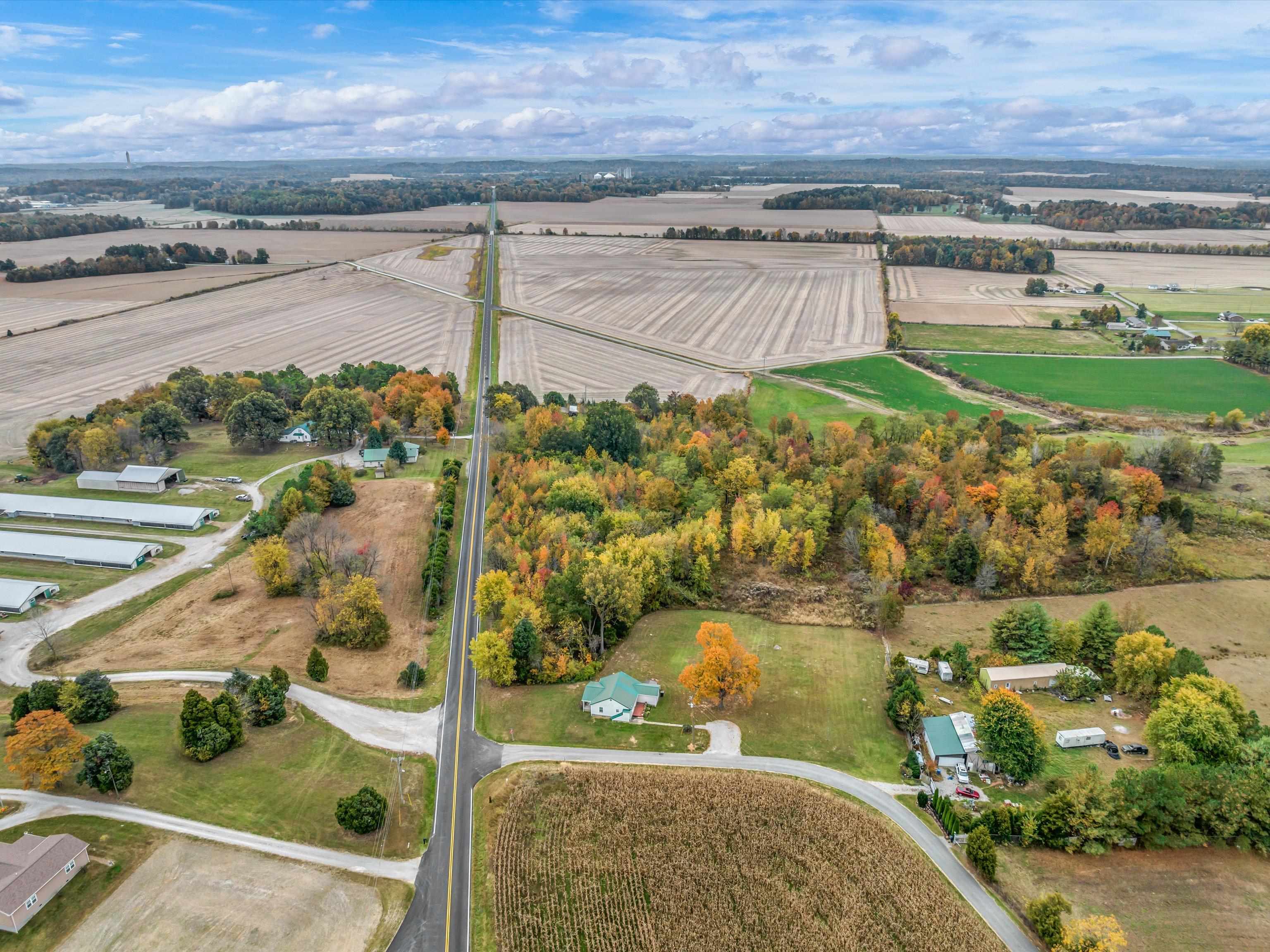 7511 State Route 136 East, Calhoun, Kentucky 42347, 3 Bedrooms Bedrooms, ,1 BathroomBathrooms,Single Family Residence,For Sale,State Route 136 East,88302