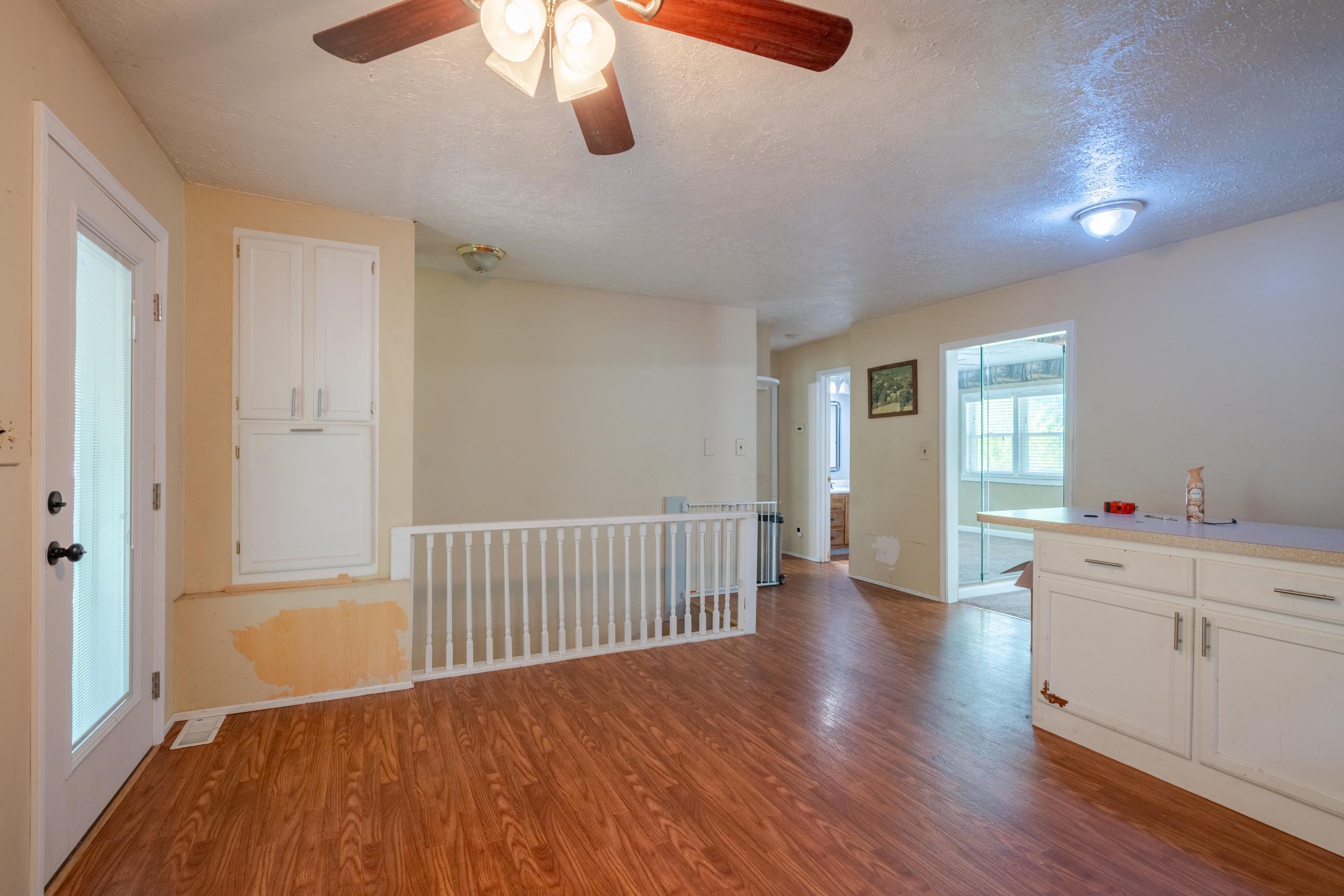 8489 Short Station Rd, Philpot, Kentucky 42366, 5 Bedrooms Bedrooms, ,2 BathroomsBathrooms,Single Family Residence,For Sale,Short Station Rd,88303