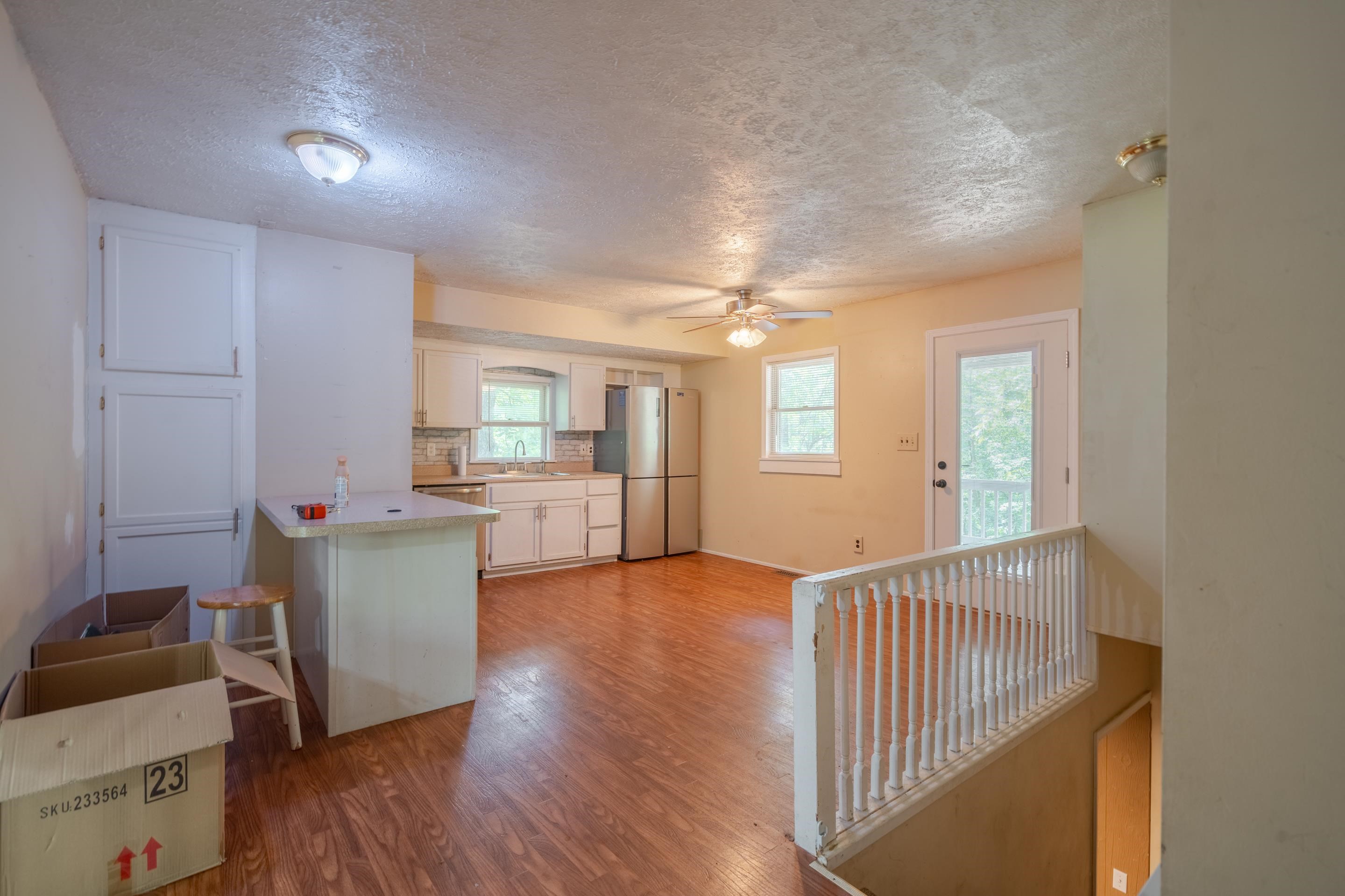 8489 Short Station Rd, Philpot, Kentucky 42366, 5 Bedrooms Bedrooms, ,2 BathroomsBathrooms,Single Family Residence,For Sale,Short Station Rd,88303