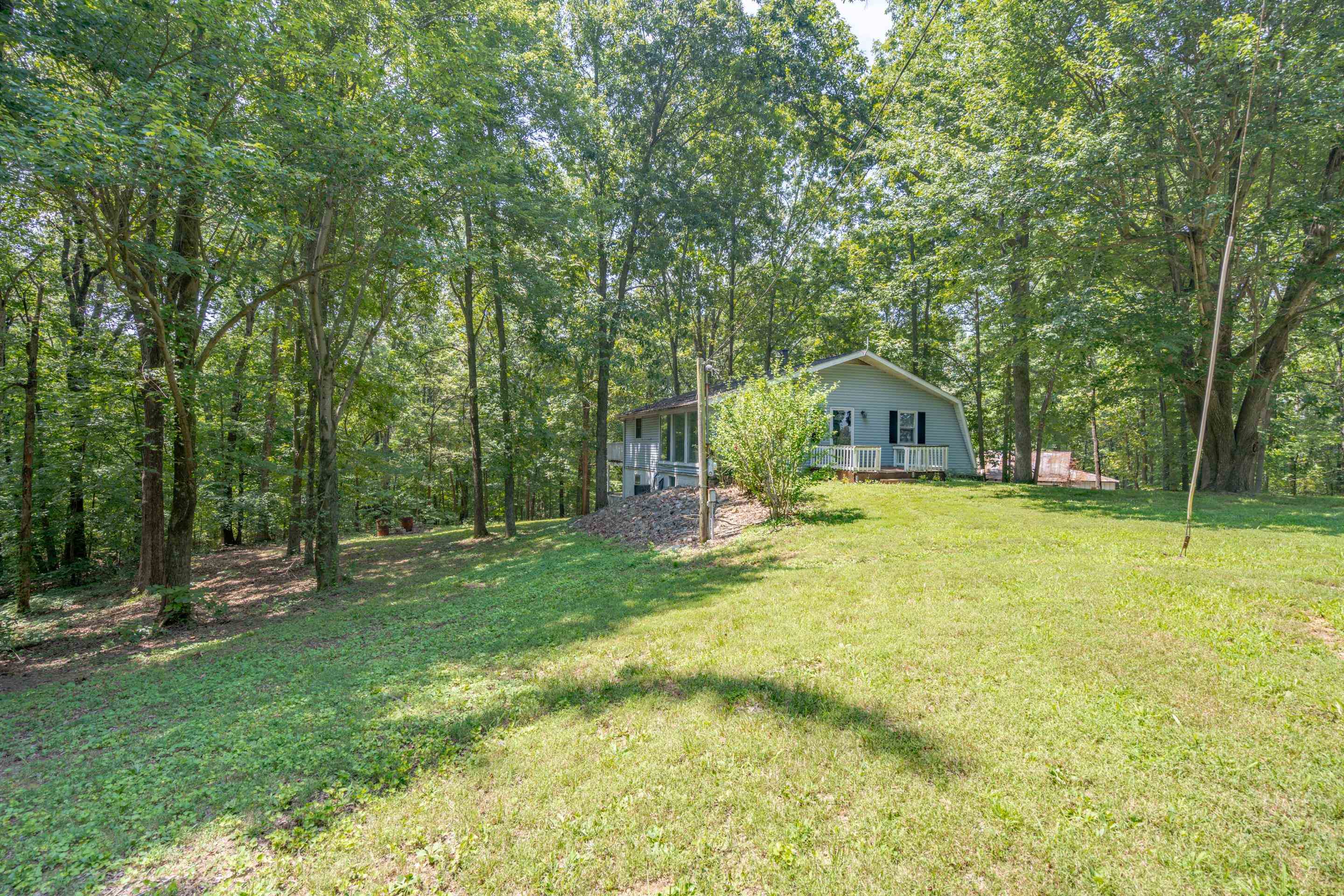 8489 Short Station Rd, Philpot, Kentucky 42366, 5 Bedrooms Bedrooms, ,2 BathroomsBathrooms,Single Family Residence,For Sale,Short Station Rd,88303