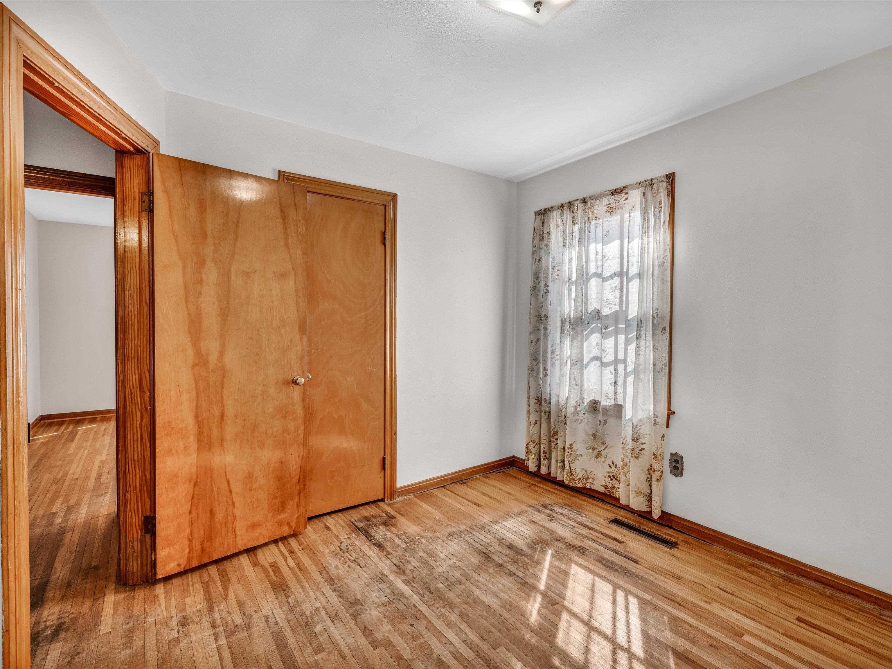 3030 Allen St., Owensboro, Kentucky 42303, 4 Bedrooms Bedrooms, ,1 BathroomBathrooms,Single Family Residence,For Sale,Allen St.,88307
