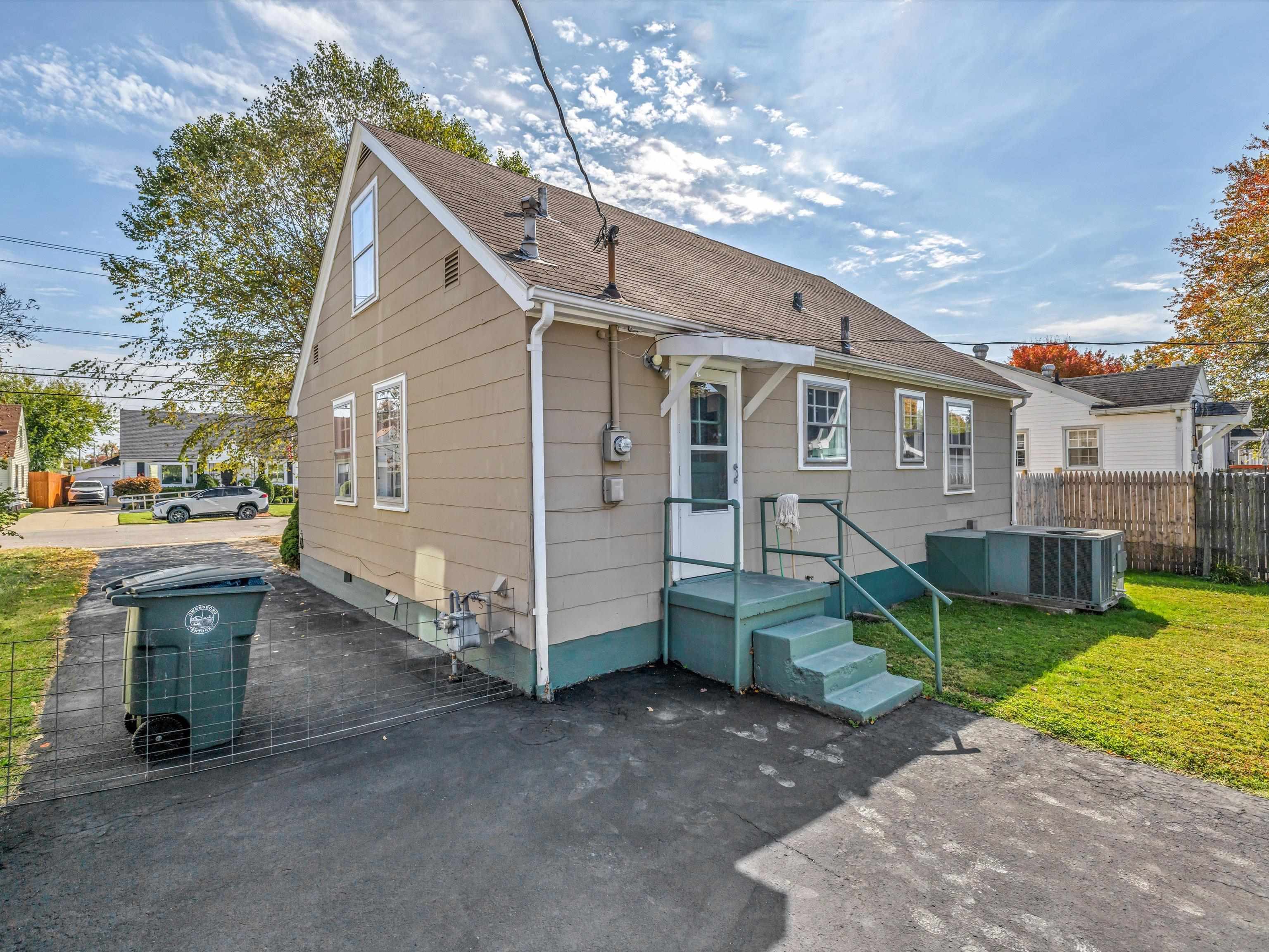 3030 Allen St., Owensboro, Kentucky 42303, 4 Bedrooms Bedrooms, ,1 BathroomBathrooms,Single Family Residence,For Sale,Allen St.,88307