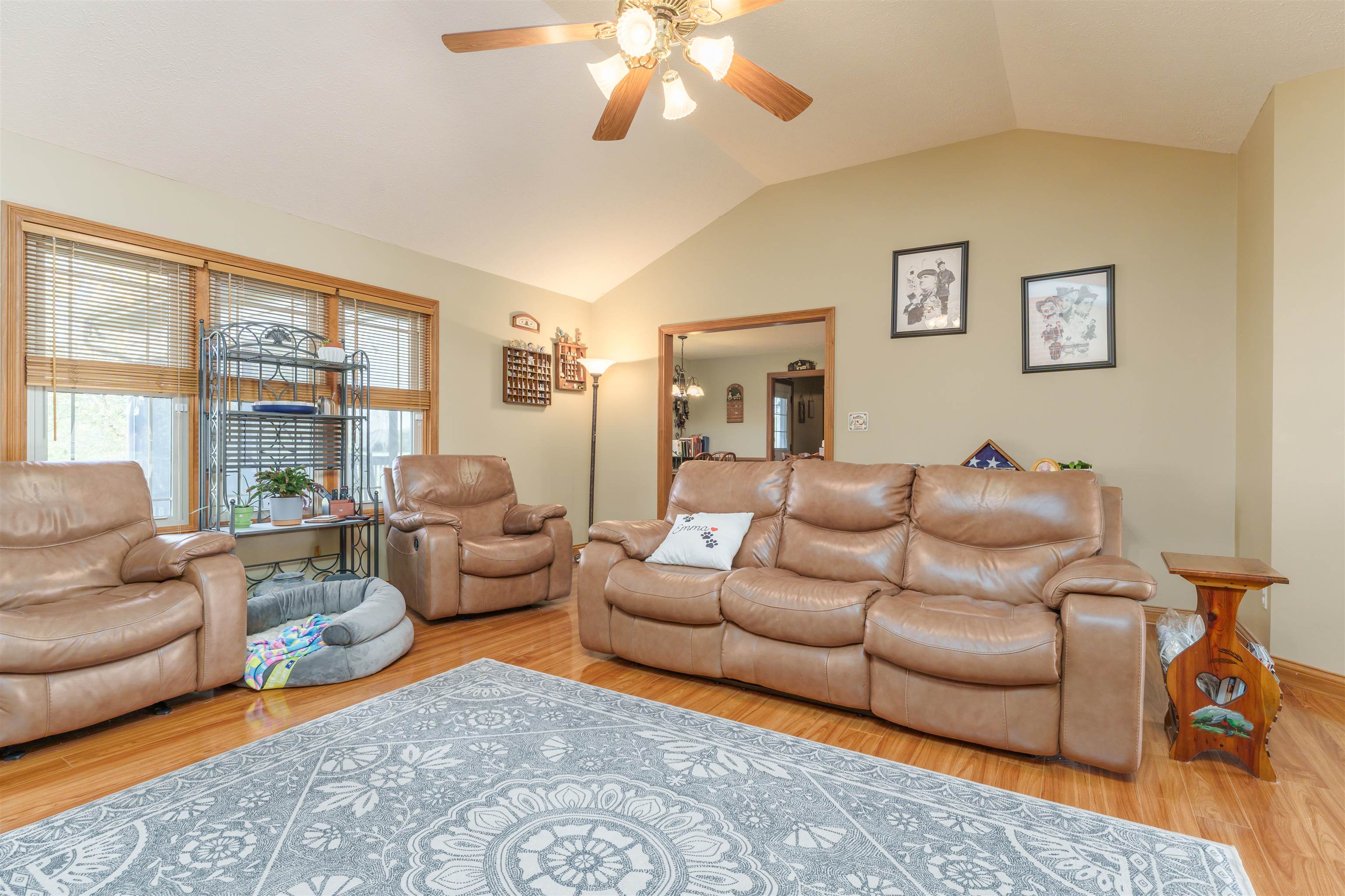 6051 Hwy 81, Owensboro, Kentucky 42301-8117, 3 Bedrooms Bedrooms, ,2 BathroomsBathrooms,Single Family Residence,For Sale,Hwy 81,88312