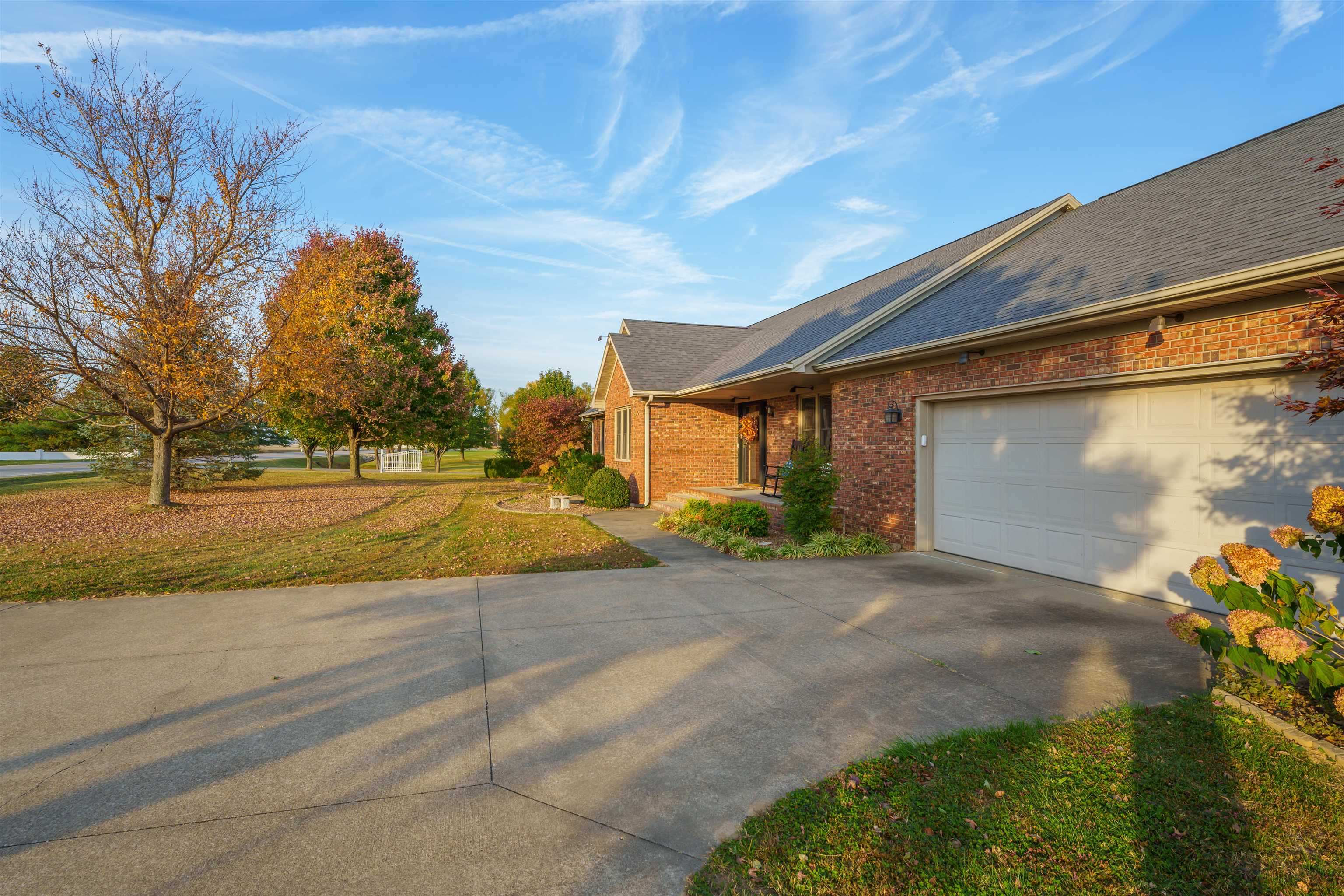 6051 Hwy 81, Owensboro, Kentucky 42301-8117, 3 Bedrooms Bedrooms, ,2 BathroomsBathrooms,Single Family Residence,For Sale,Hwy 81,88312