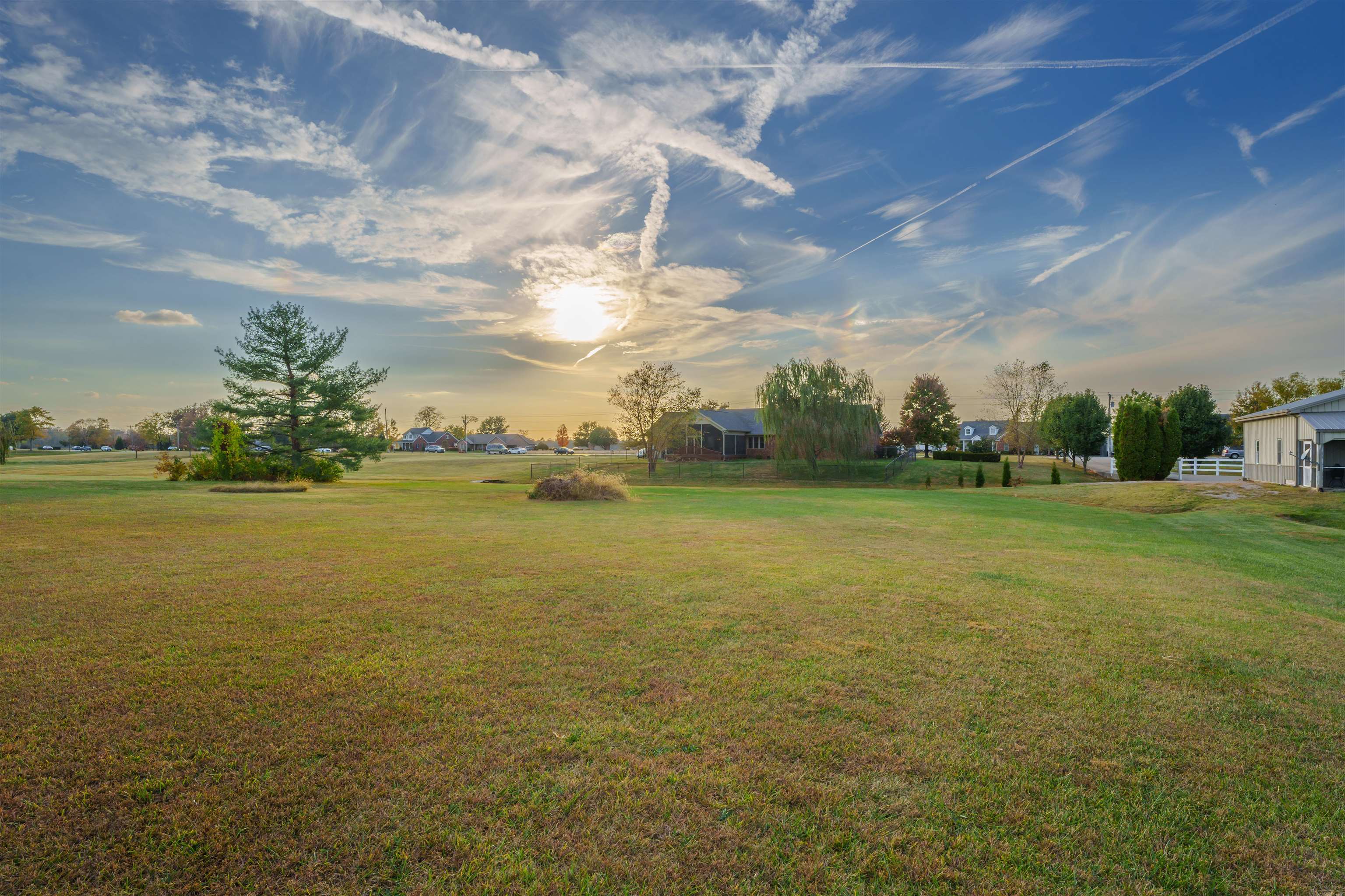 6051 Hwy 81, Owensboro, Kentucky 42301-8117, 3 Bedrooms Bedrooms, ,2 BathroomsBathrooms,Single Family Residence,For Sale,Hwy 81,88312