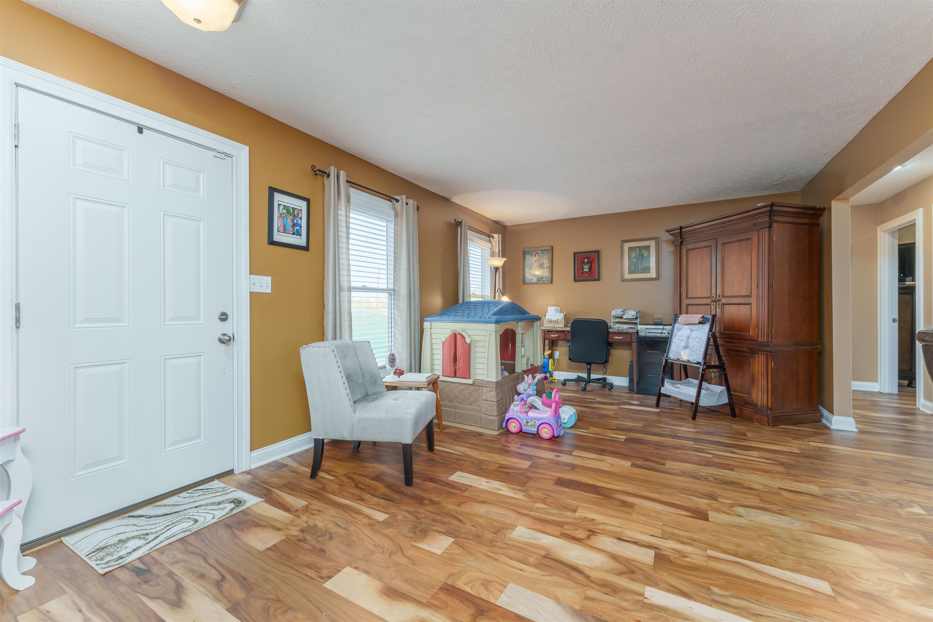 6470 State Route 144, Owensboro, Kentucky 42303, 3 Bedrooms Bedrooms, ,2 BathroomsBathrooms,Single Family Residence,For Sale,State Route 144,88314