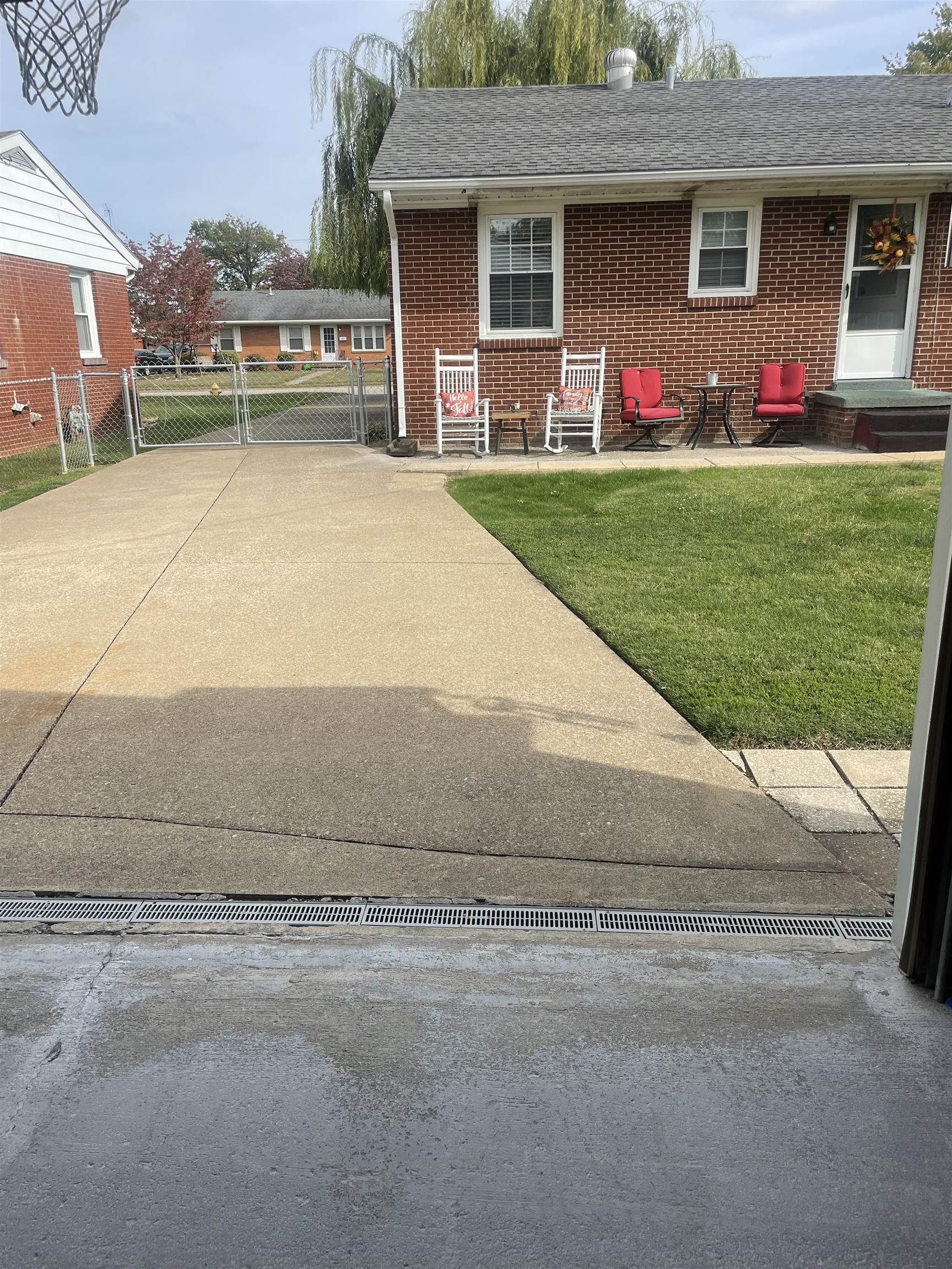 3626 Hawthorne Drive, Owensboro, Kentucky 42303, 3 Bedrooms Bedrooms, ,1 BathroomBathrooms,Single Family Residence,For Sale,Hawthorne Drive,88316