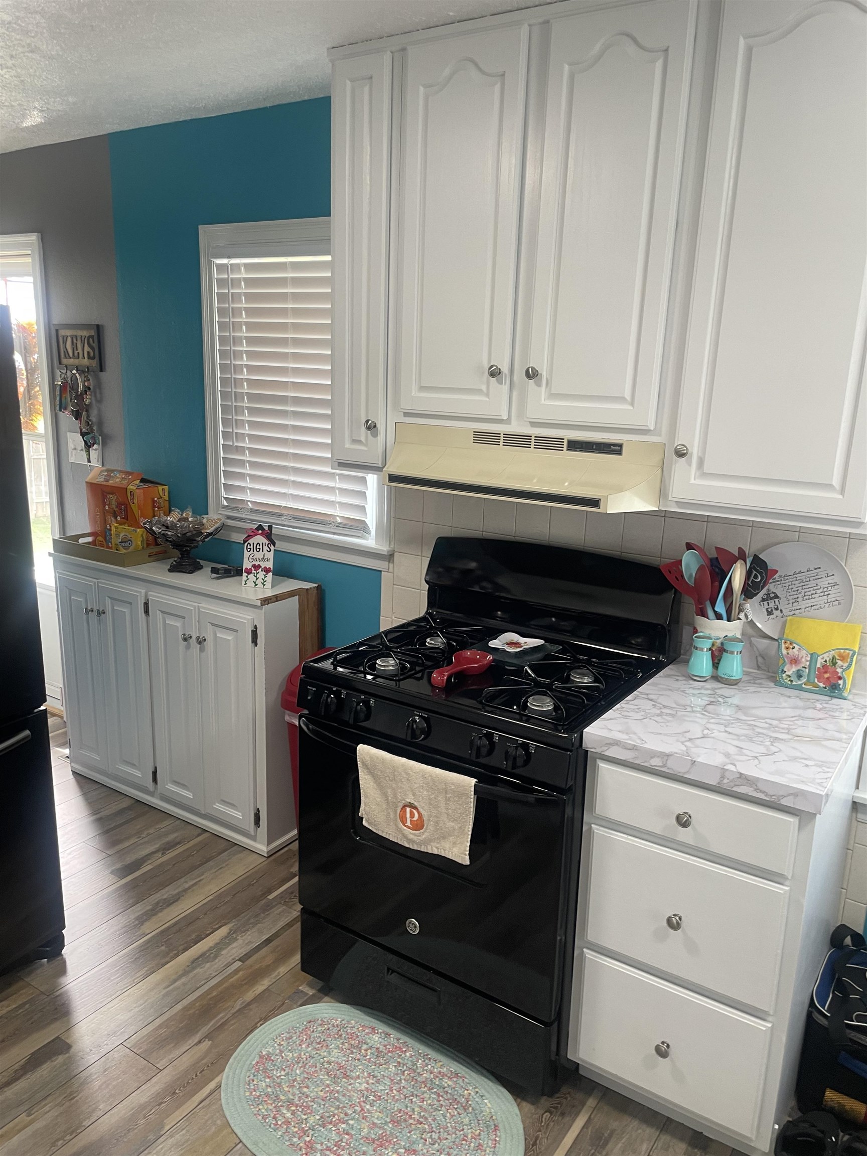 3626 Hawthorne Drive, Owensboro, Kentucky 42303, 3 Bedrooms Bedrooms, ,1 BathroomBathrooms,Single Family Residence,For Sale,Hawthorne Drive,88316