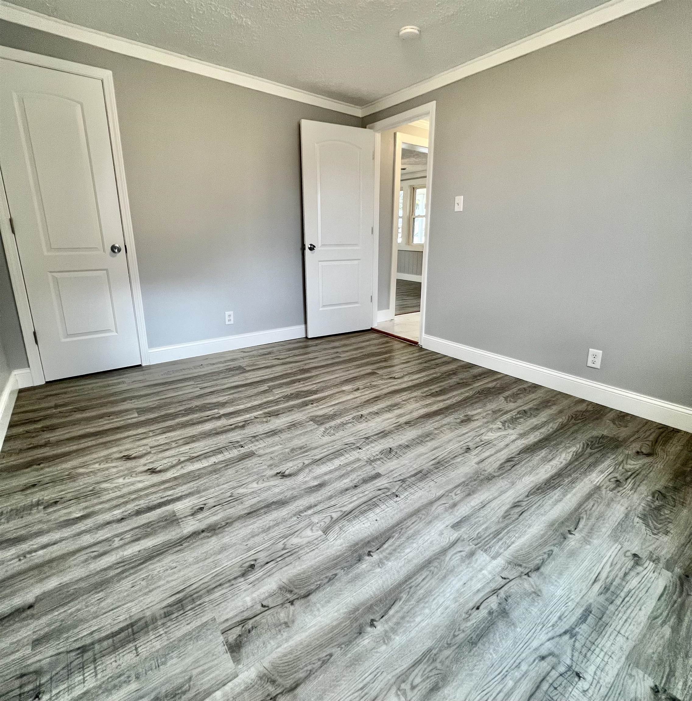 3002 Daviess St., Owensboro, Kentucky 42303, 3 Bedrooms Bedrooms, ,1 BathroomBathrooms,Single Family Residence,For Sale,Daviess St.,88319