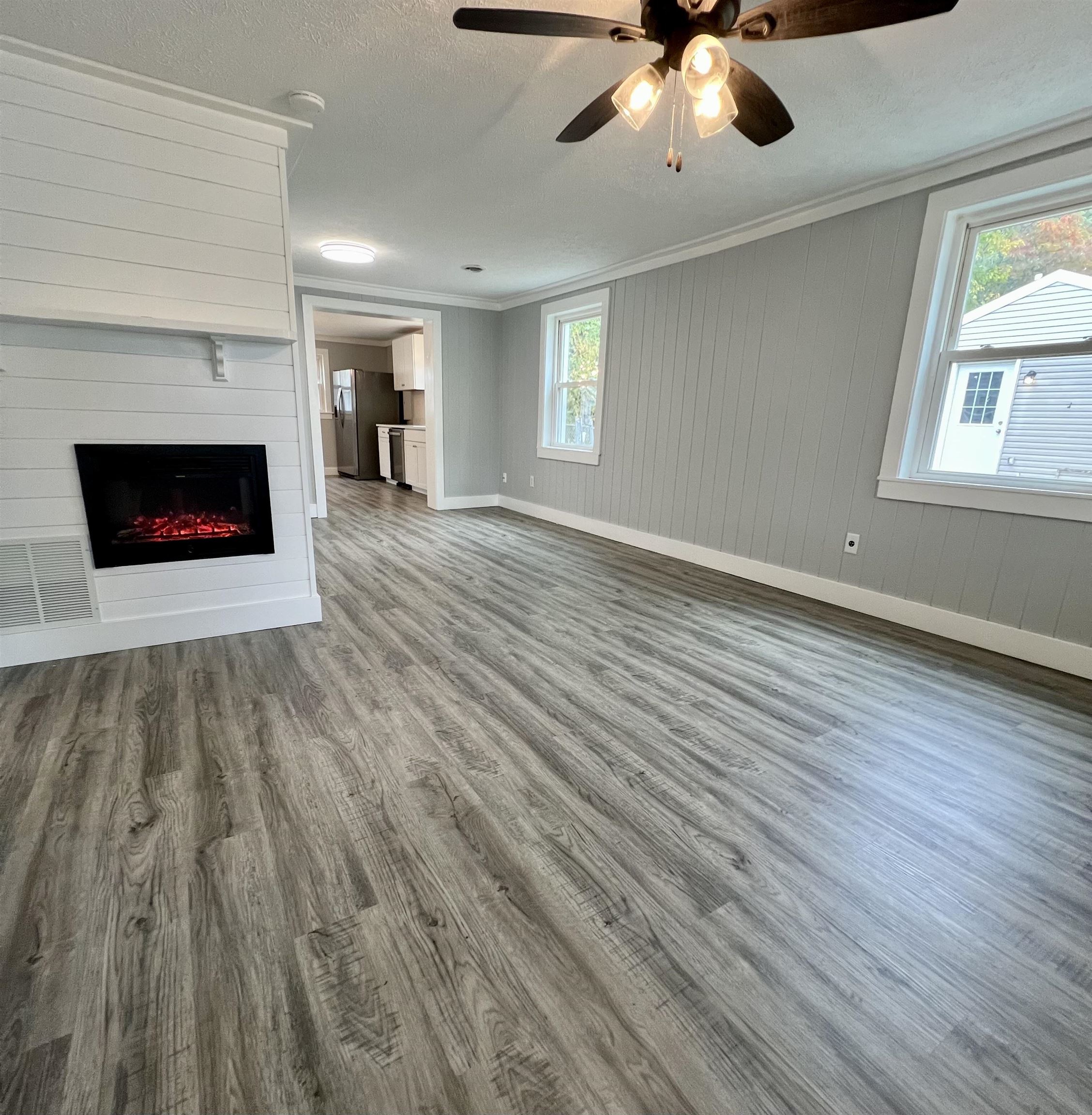 3002 Daviess St., Owensboro, Kentucky 42303, 3 Bedrooms Bedrooms, ,1 BathroomBathrooms,Single Family Residence,For Sale,Daviess St.,88319