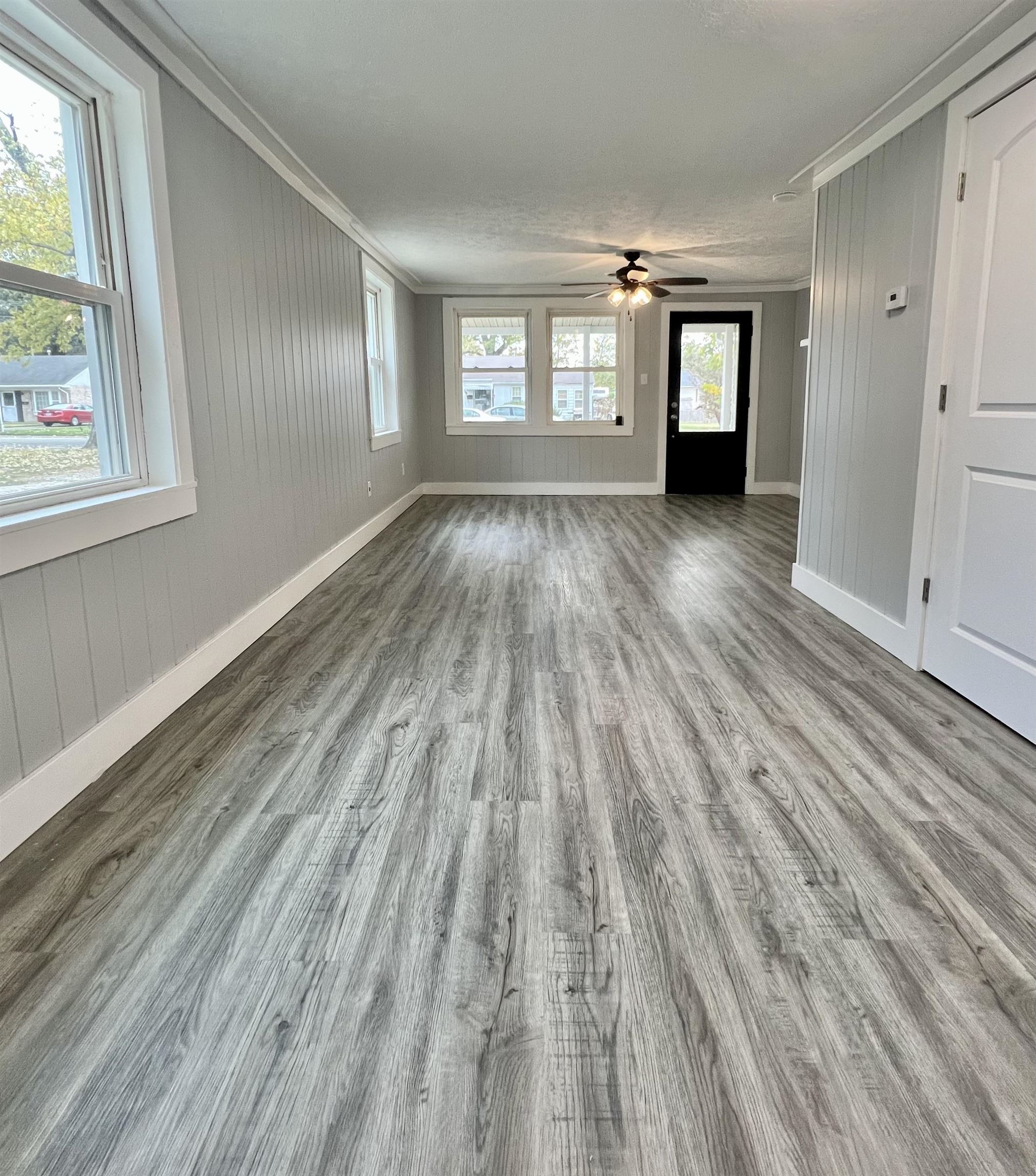 3002 Daviess St., Owensboro, Kentucky 42303, 3 Bedrooms Bedrooms, ,1 BathroomBathrooms,Single Family Residence,For Sale,Daviess St.,88319
