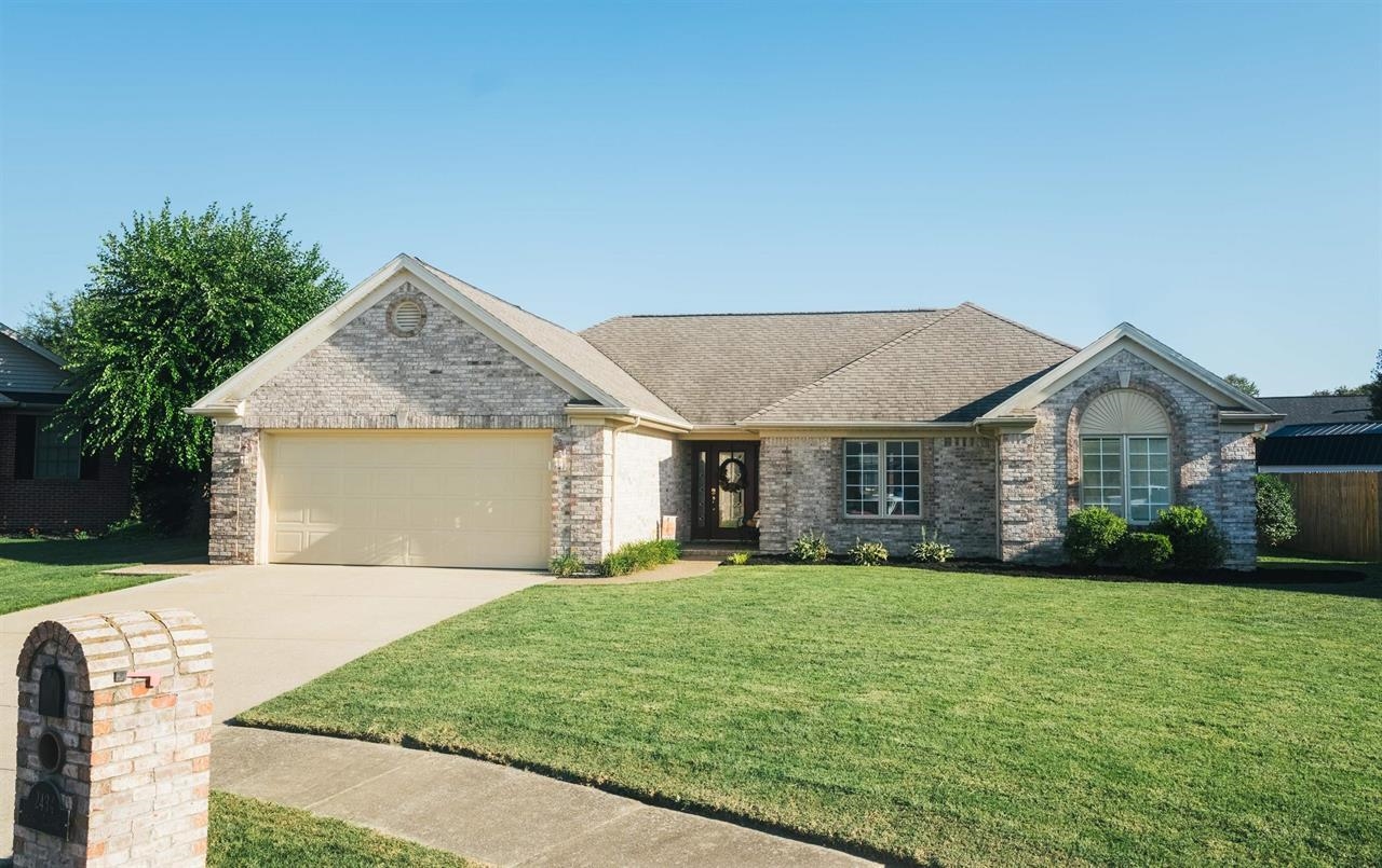 2434 Alysa Landing, Owensboro, Kentucky 42303, 3 Bedrooms Bedrooms, ,2 BathroomsBathrooms,Single Family Residence,For Sale,Alysa Landing,88321