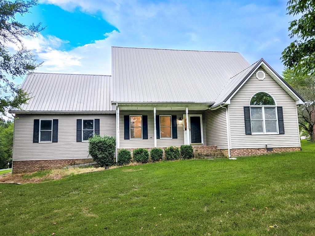 5566 Hanson Road, Madisonville, Kentucky 42431, 4 Bedrooms Bedrooms, ,2 BathroomsBathrooms,Single Family Residence,For Sale,Hanson Road,88326