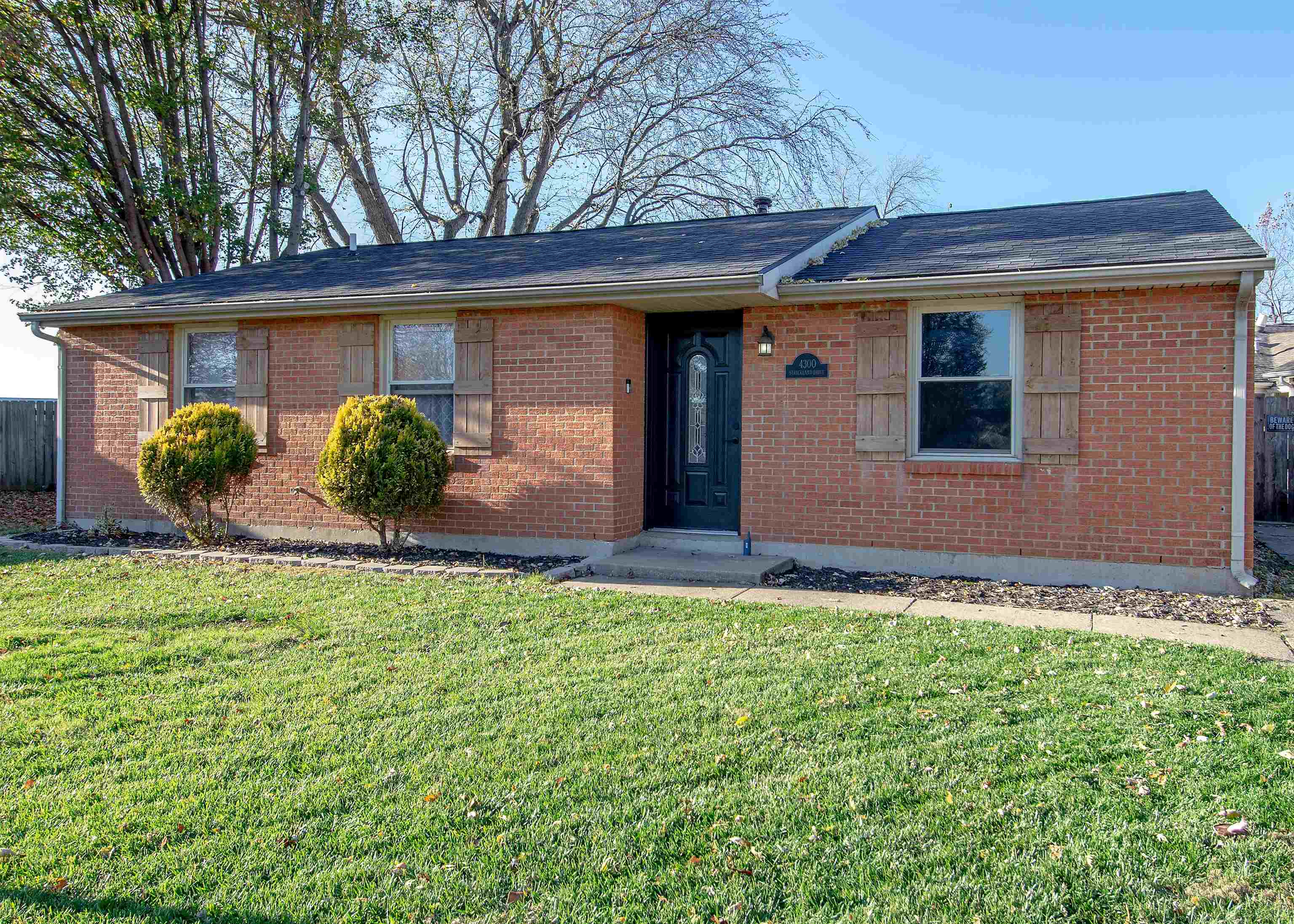 4300 Strickland Drive, Owensboro, Kentucky 42301, 3 Bedrooms Bedrooms, ,1 BathroomBathrooms,Single Family Residence,For Sale,Strickland Drive,88327