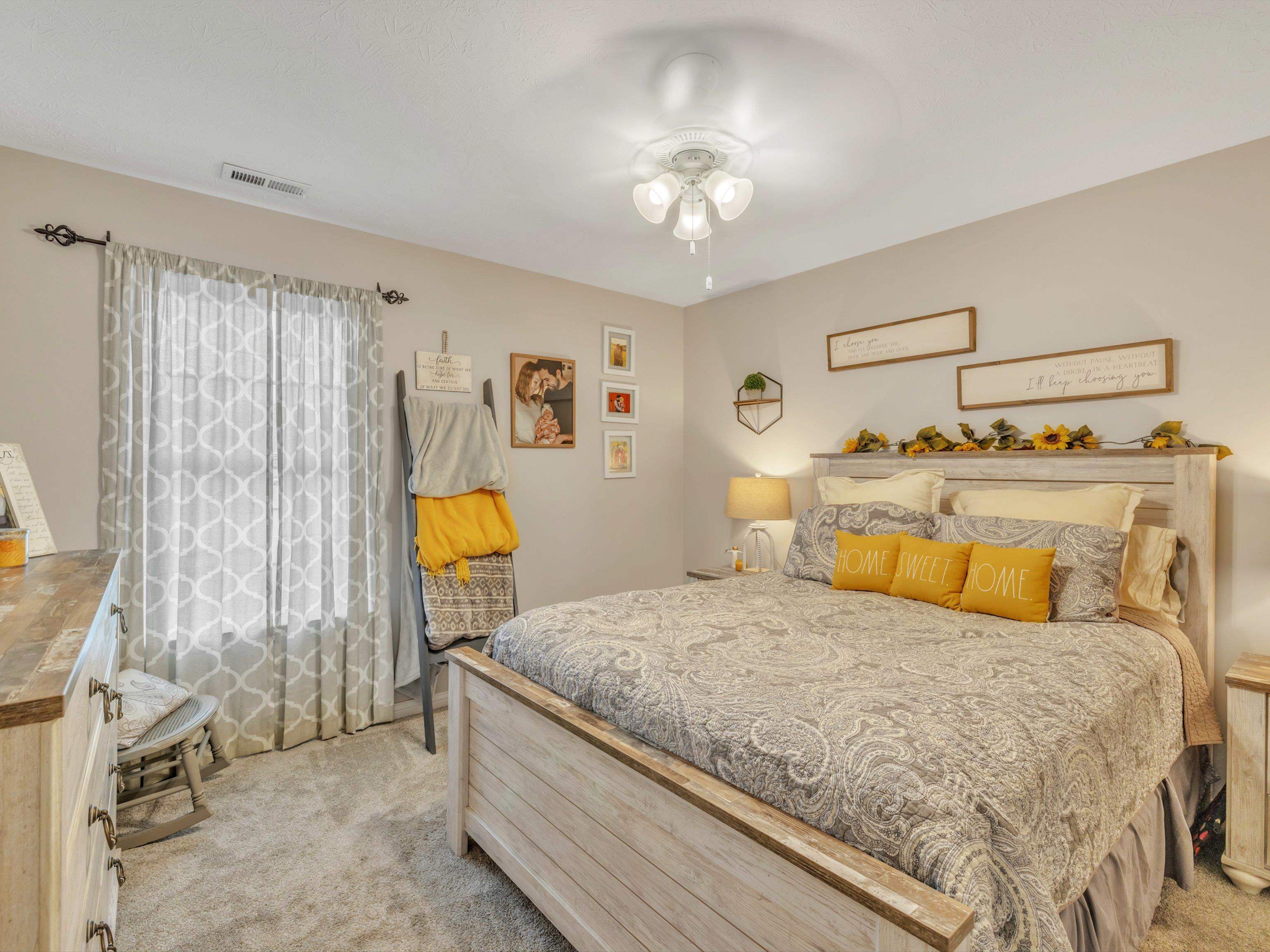 2228 Village Run, Owensboro, Kentucky 42303, 3 Bedrooms Bedrooms, ,2 BathroomsBathrooms,Single Family Residence,For Sale,Village Run,88330