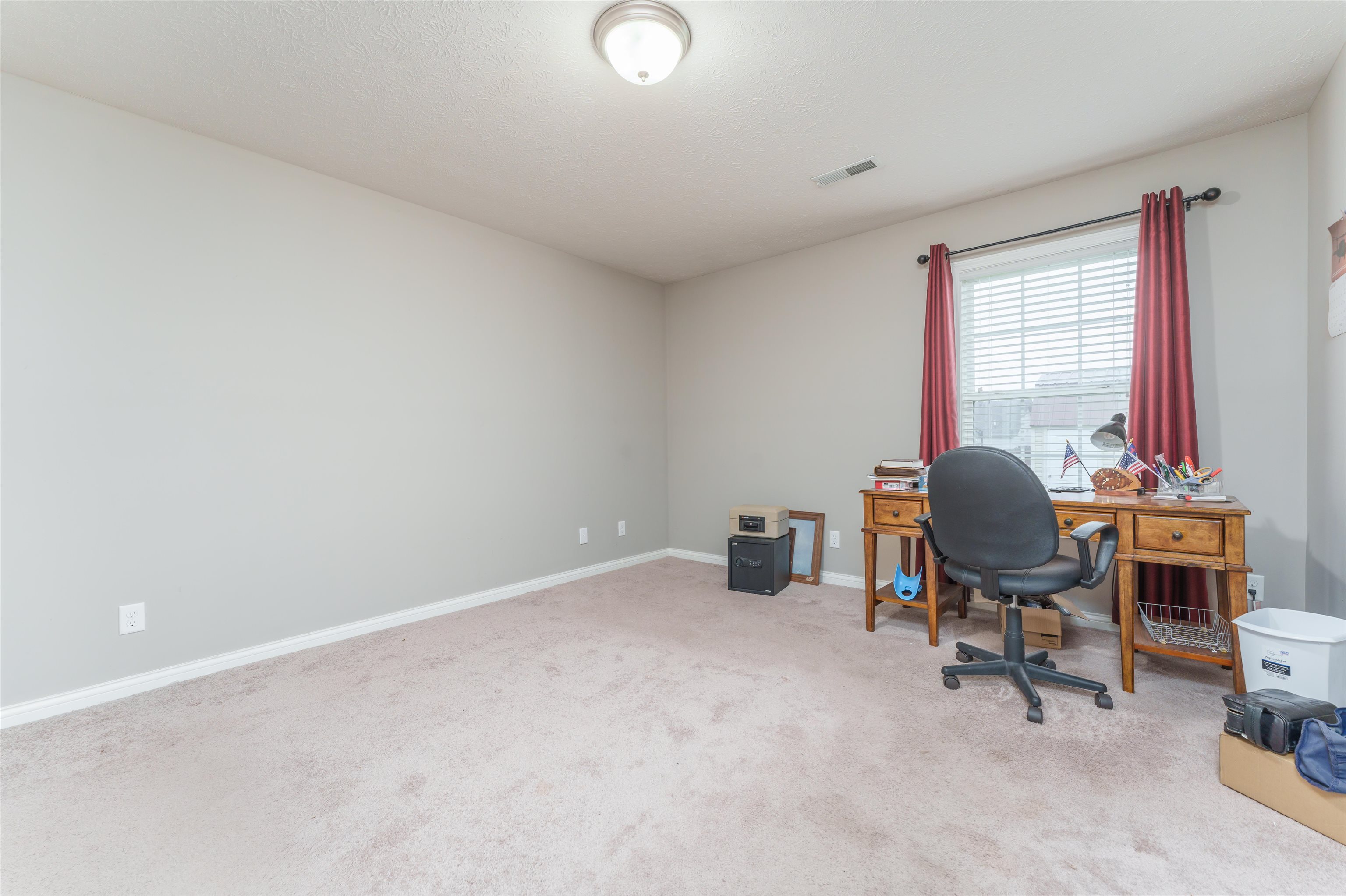5523 Skyline Drive, Owensboro, Kentucky 42301, 3 Bedrooms Bedrooms, ,2 BathroomsBathrooms,Single Family Residence,For Sale,Skyline Drive,88332