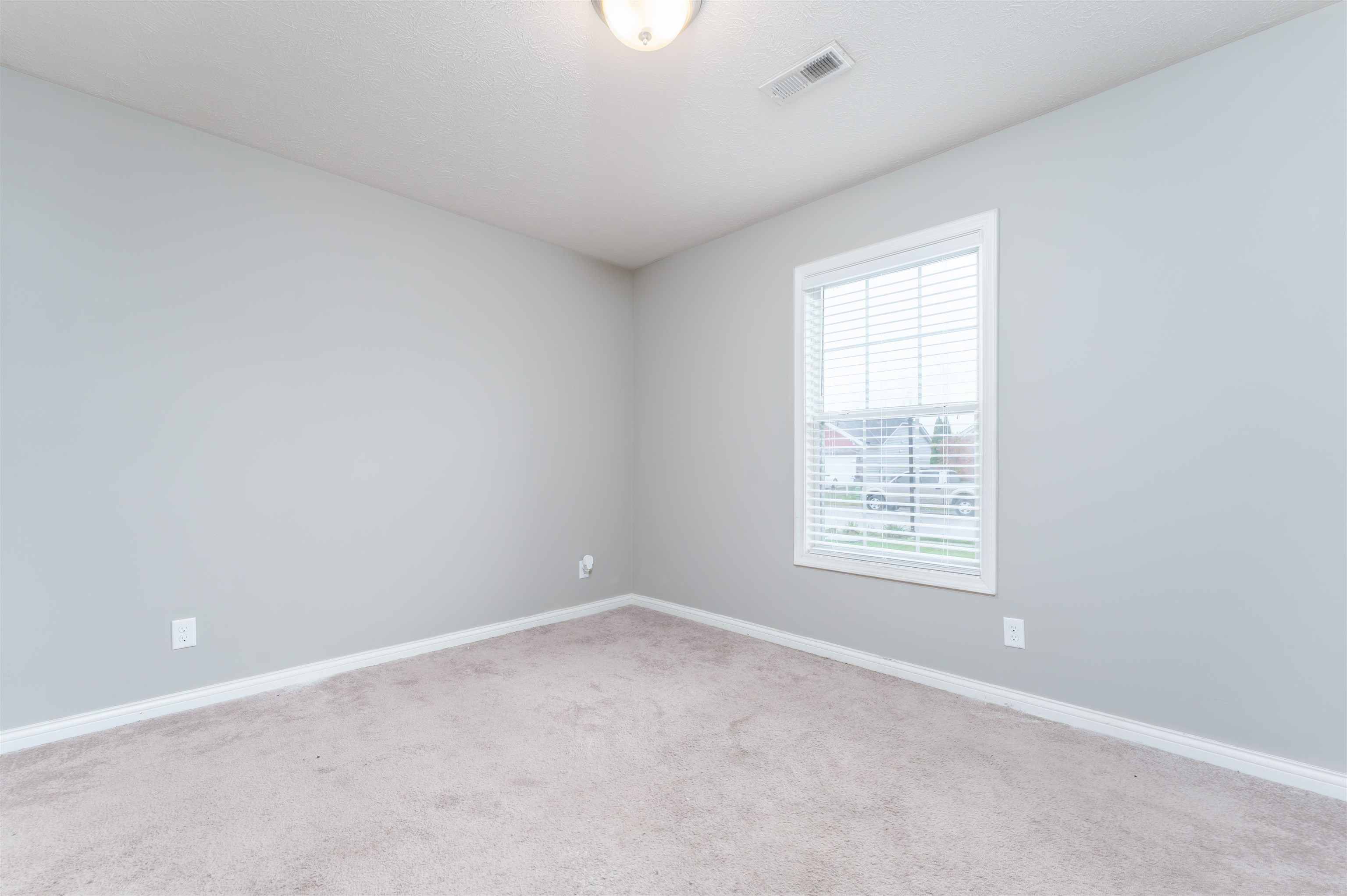 5523 Skyline Drive, Owensboro, Kentucky 42301, 3 Bedrooms Bedrooms, ,2 BathroomsBathrooms,Single Family Residence,For Sale,Skyline Drive,88332
