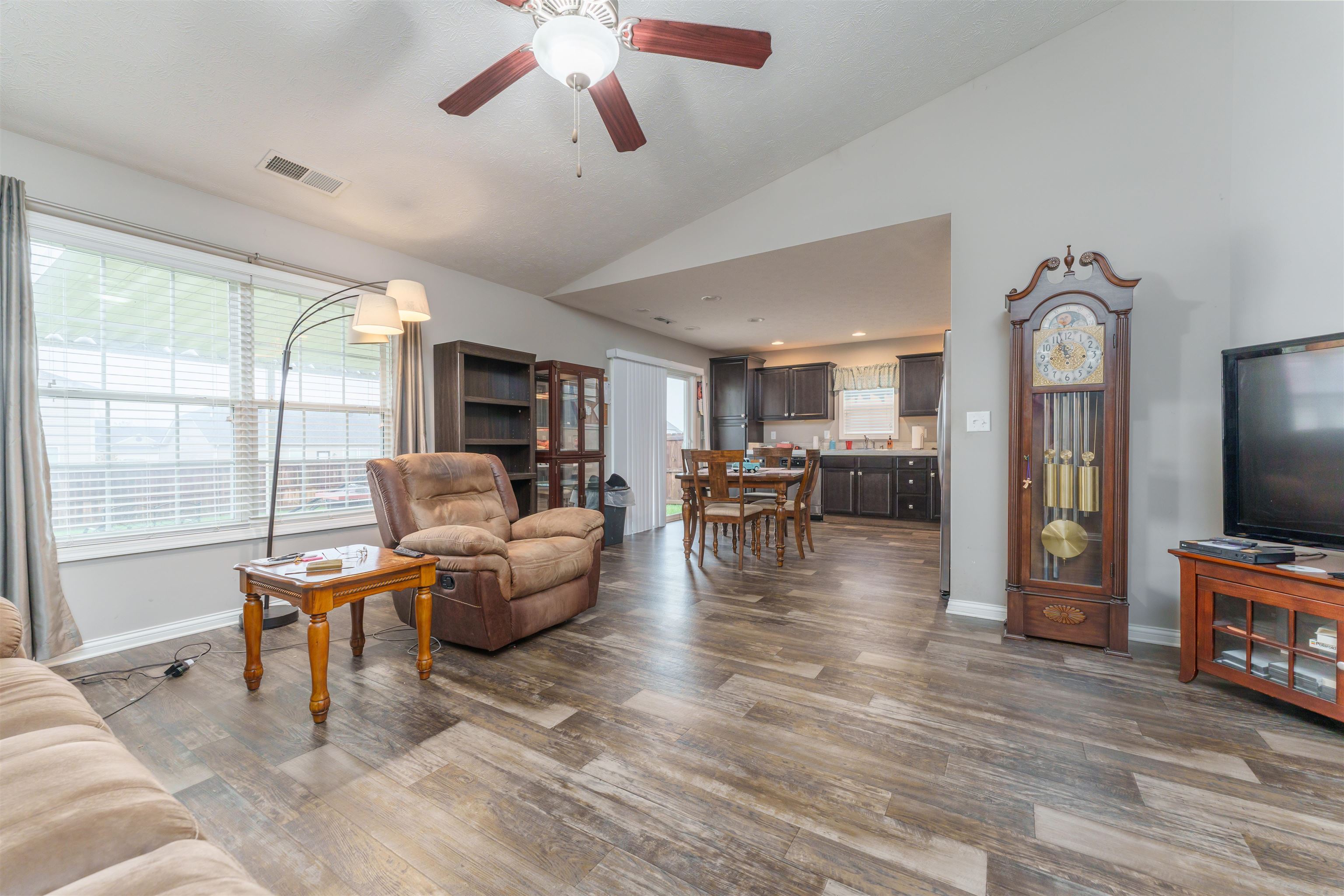 5523 Skyline Drive, Owensboro, Kentucky 42301, 3 Bedrooms Bedrooms, ,2 BathroomsBathrooms,Single Family Residence,For Sale,Skyline Drive,88332
