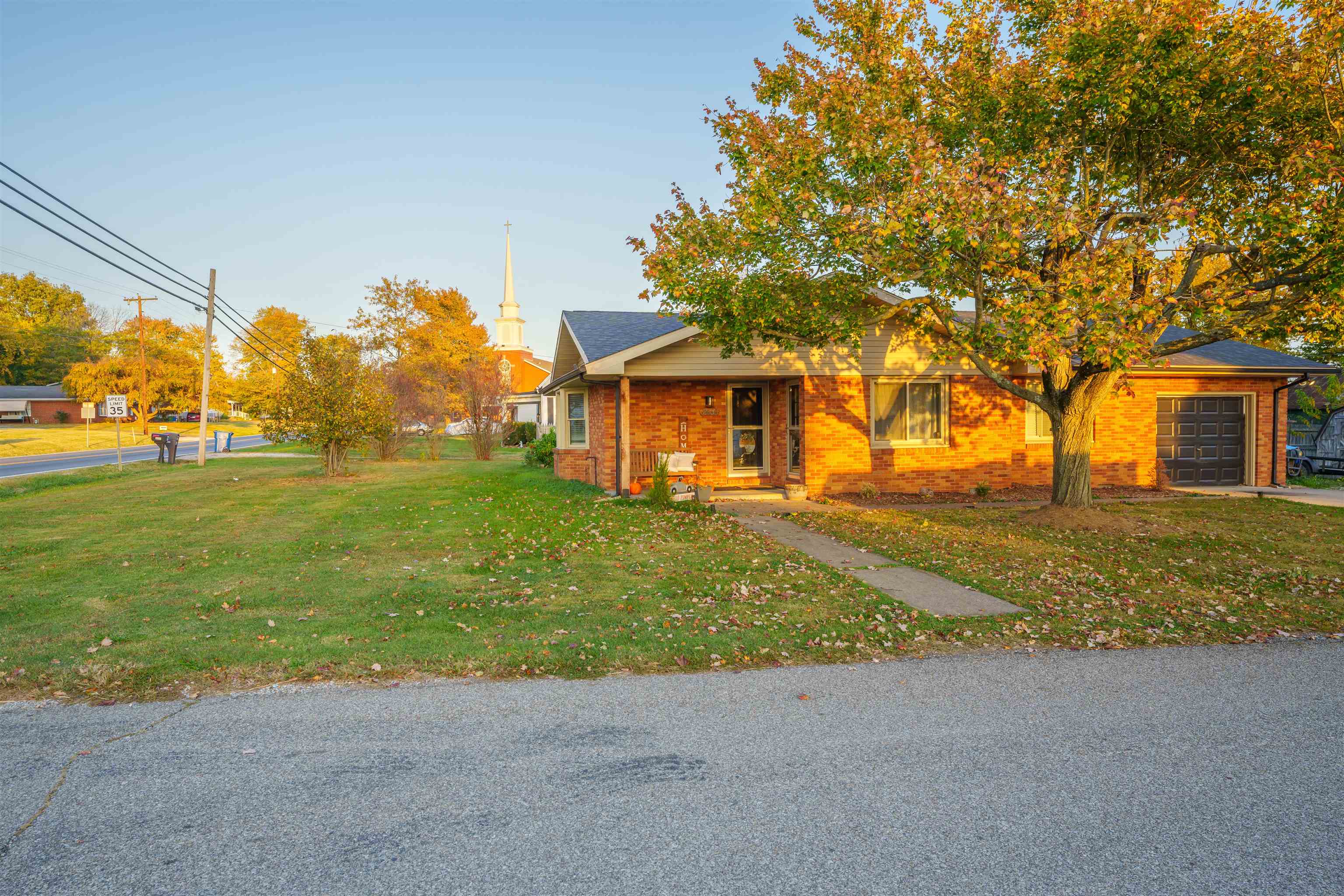 2435 Mill Street, Henderson, Kentucky 42420, 3 Bedrooms Bedrooms, ,1 BathroomBathrooms,Single Family Residence,For Sale,Mill Street,88333