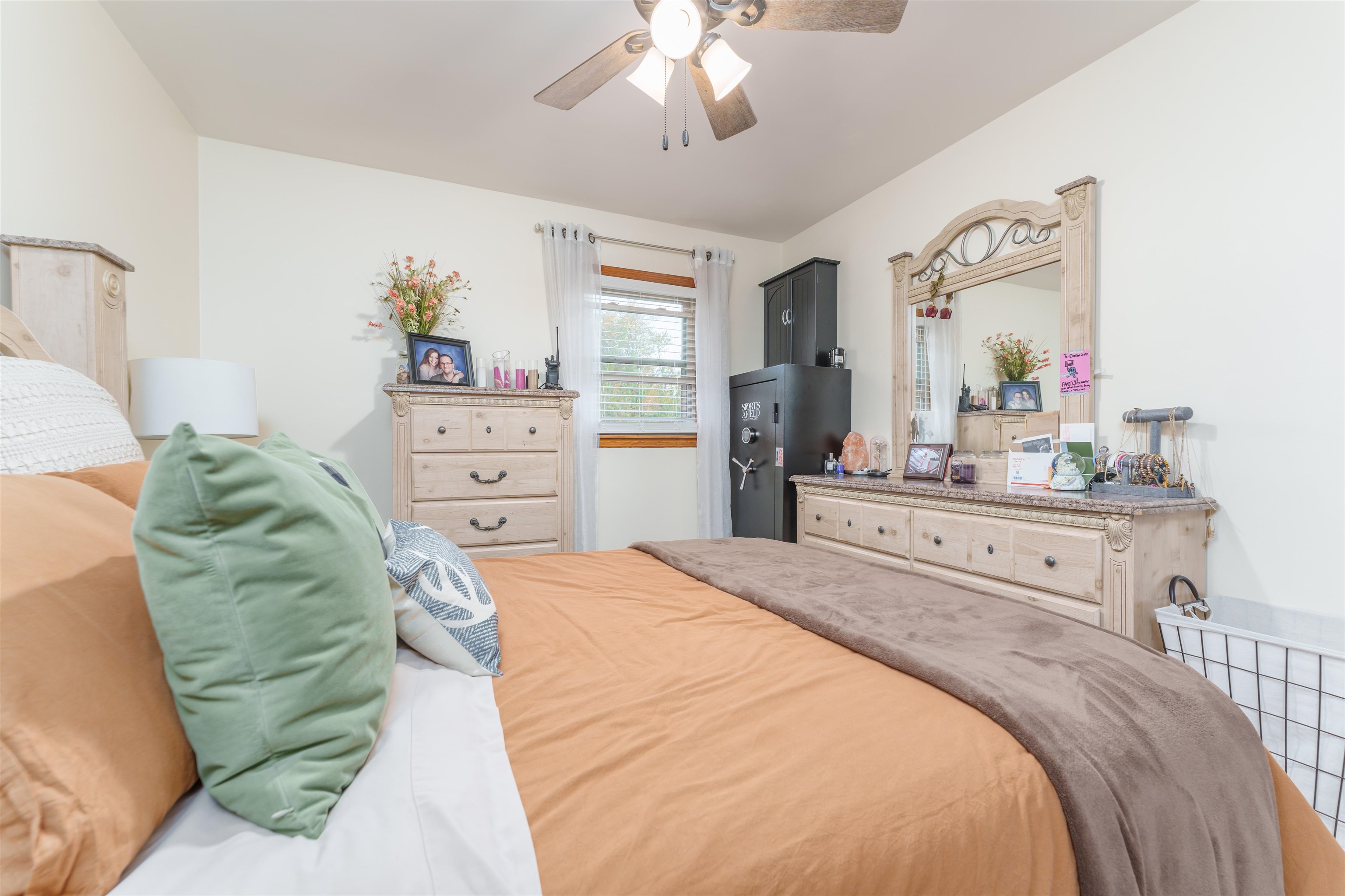 2435 Mill Street, Henderson, Kentucky 42420, 3 Bedrooms Bedrooms, ,1 BathroomBathrooms,Single Family Residence,For Sale,Mill Street,88333