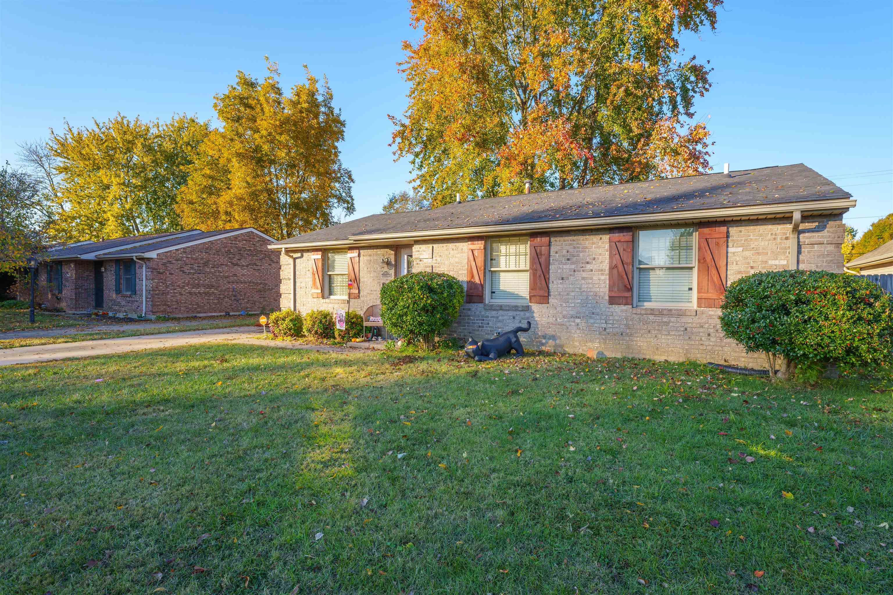 2413 Strickland Dr, Owensboro, Kentucky 42301-0000, 3 Bedrooms Bedrooms, ,1 BathroomBathrooms,Single Family Residence,For Sale,Strickland Dr,88337