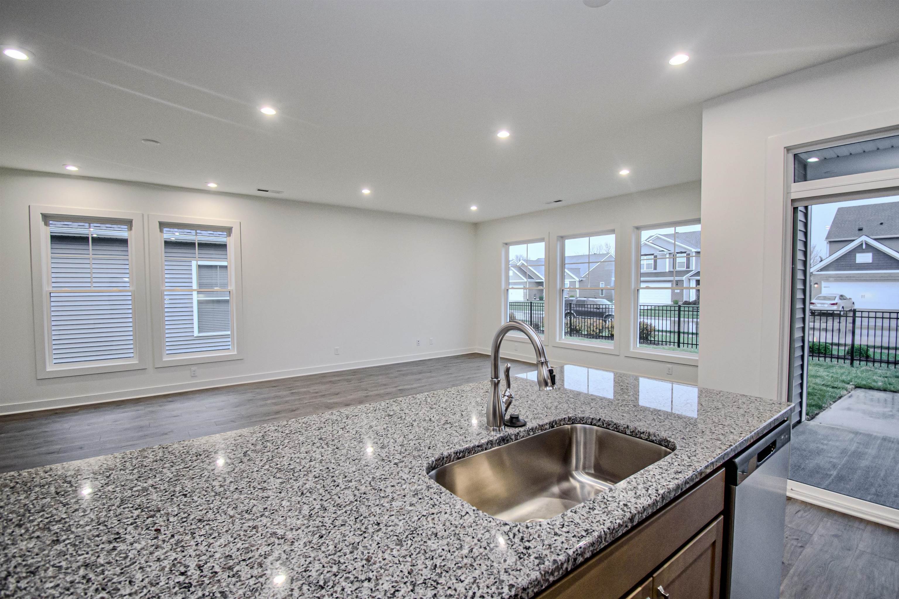 2579 Watson Circle, Owensboro, Kentucky 42301-0000, 2 Bedrooms Bedrooms, ,2 BathroomsBathrooms,Single Family Residence,For Sale,Watson Circle,88341