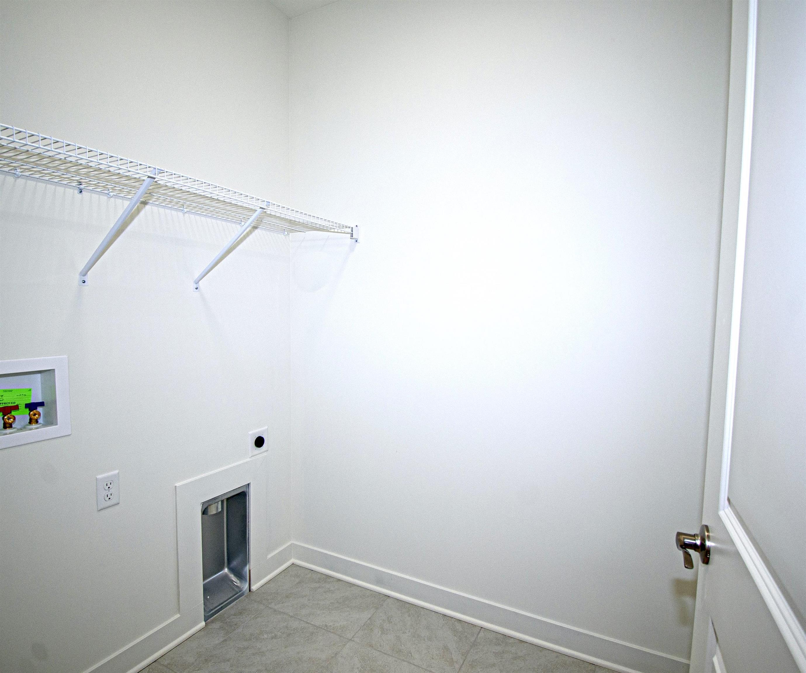 2579 Watson Circle, Owensboro, Kentucky 42301-0000, 2 Bedrooms Bedrooms, ,2 BathroomsBathrooms,Single Family Residence,For Sale,Watson Circle,88341