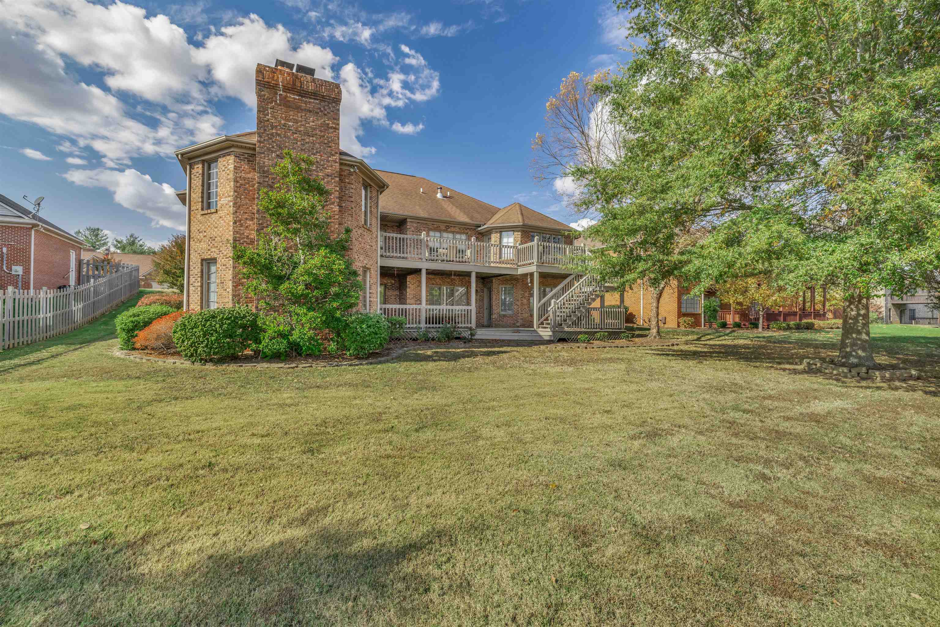 4519 Indian Creek Loop, Owensboro, Kentucky 42303, 5 Bedrooms Bedrooms, ,3 BathroomsBathrooms,Single Family Residence,For Sale,Indian Creek Loop,88342