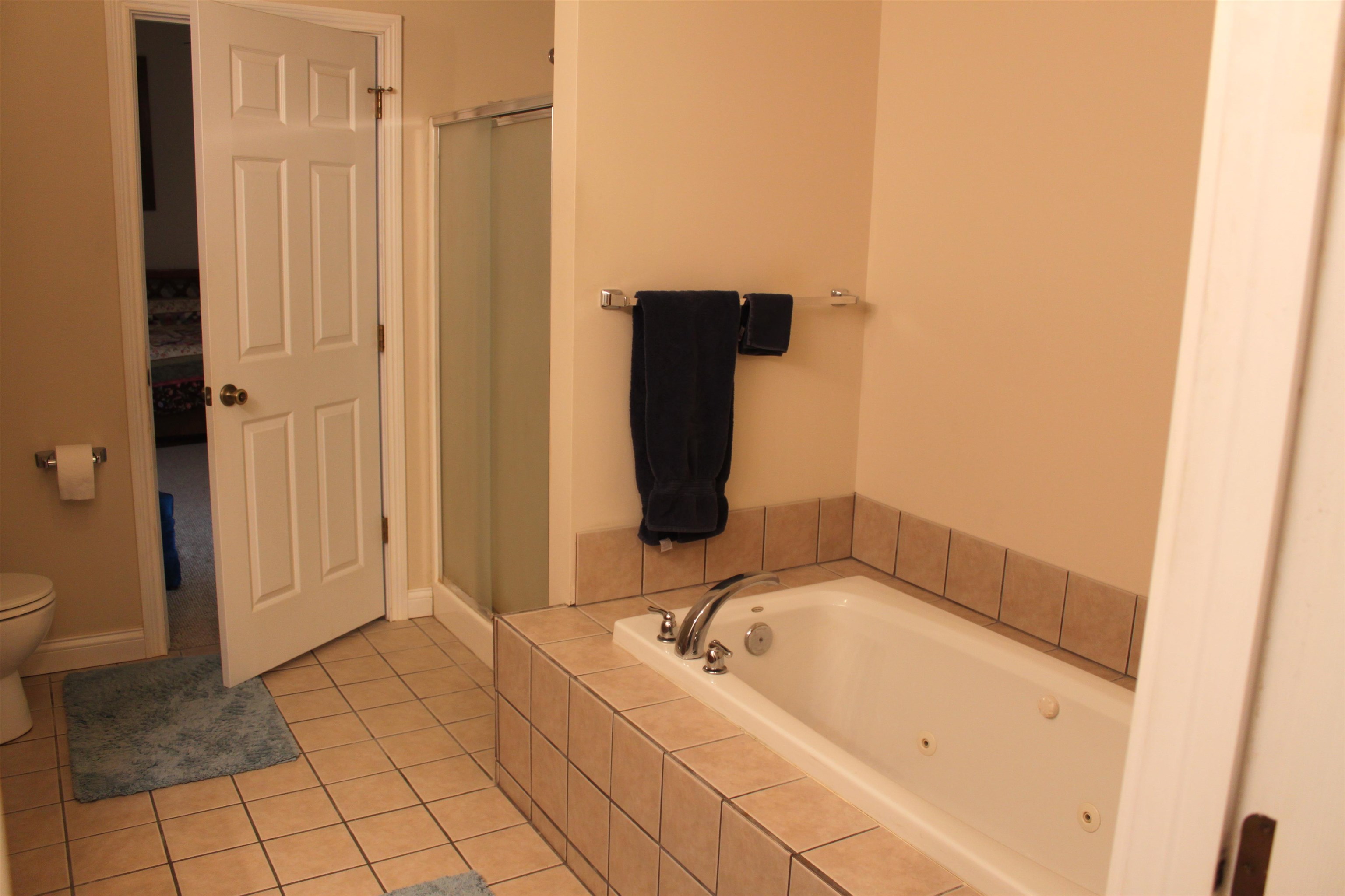 2086 Country Lane, Rockport, IN, Indiana 47635, 3 Bedrooms Bedrooms, ,2 BathroomsBathrooms,Single Family Residence,For Sale,Country Lane,88345