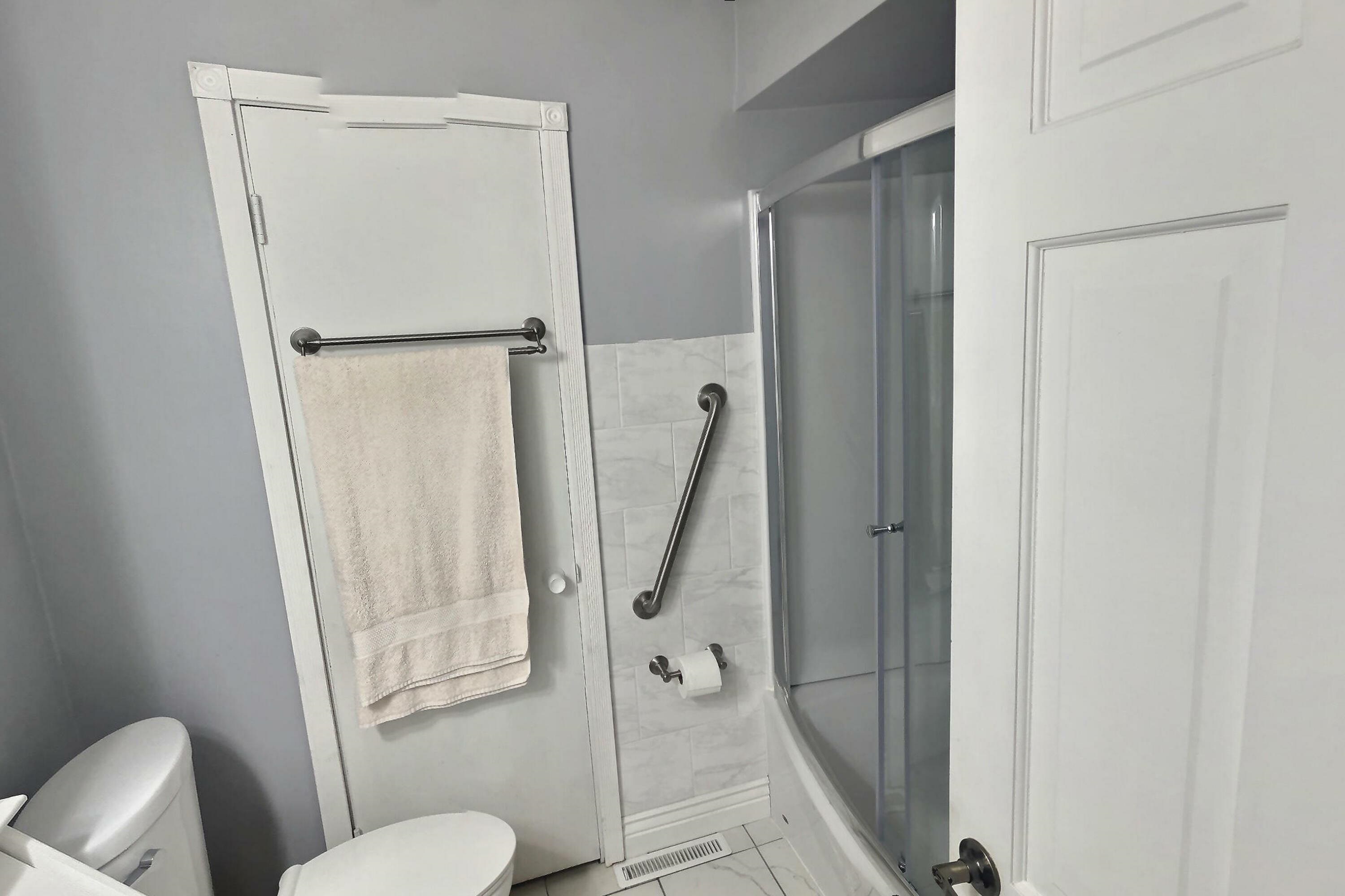 1940 Lewis Lane, Owensboro, Kentucky 42301, 4 Bedrooms Bedrooms, ,2 BathroomsBathrooms,Single Family Residence,For Sale,Lewis Lane,88349
