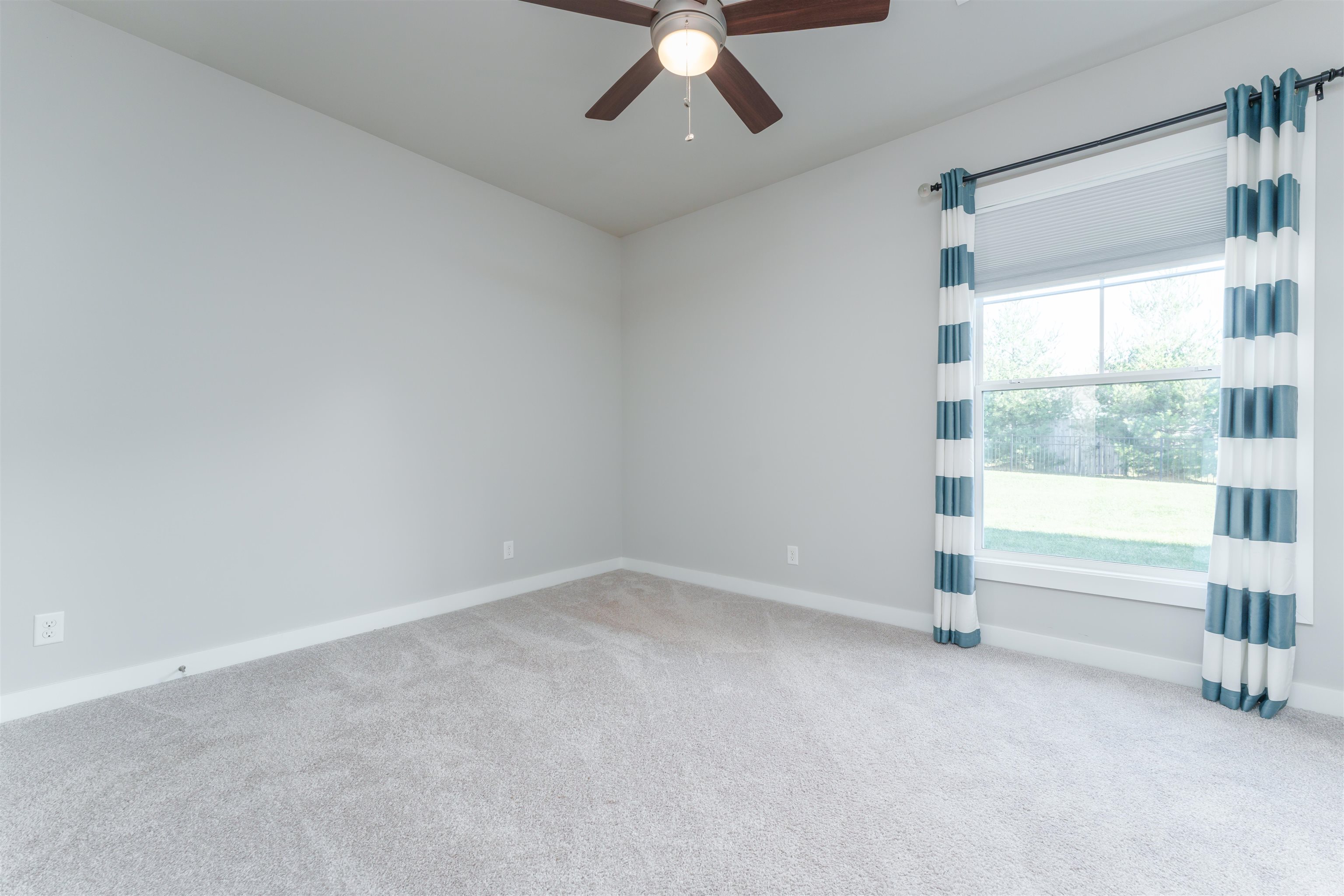 2257 Woodstone Court, Utica, Kentucky 42376, 3 Bedrooms Bedrooms, ,2 BathroomsBathrooms,Single Family Residence,For Sale,Woodstone Court,88354