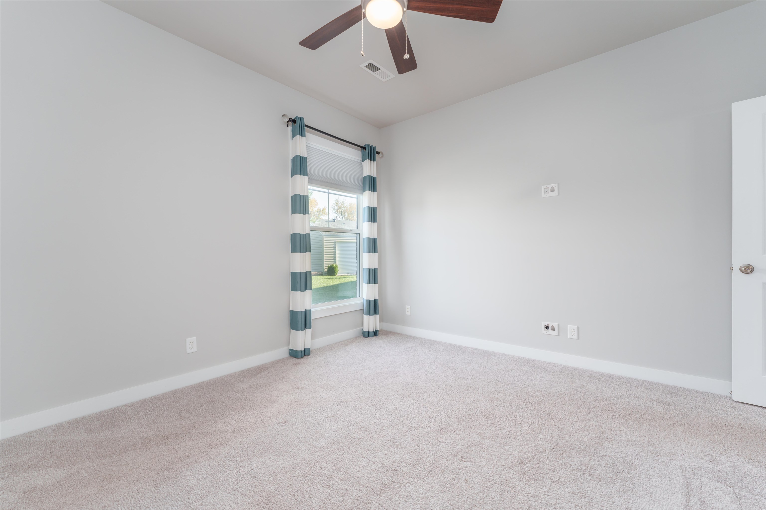 2257 Woodstone Court, Utica, Kentucky 42376, 3 Bedrooms Bedrooms, ,2 BathroomsBathrooms,Single Family Residence,For Sale,Woodstone Court,88354