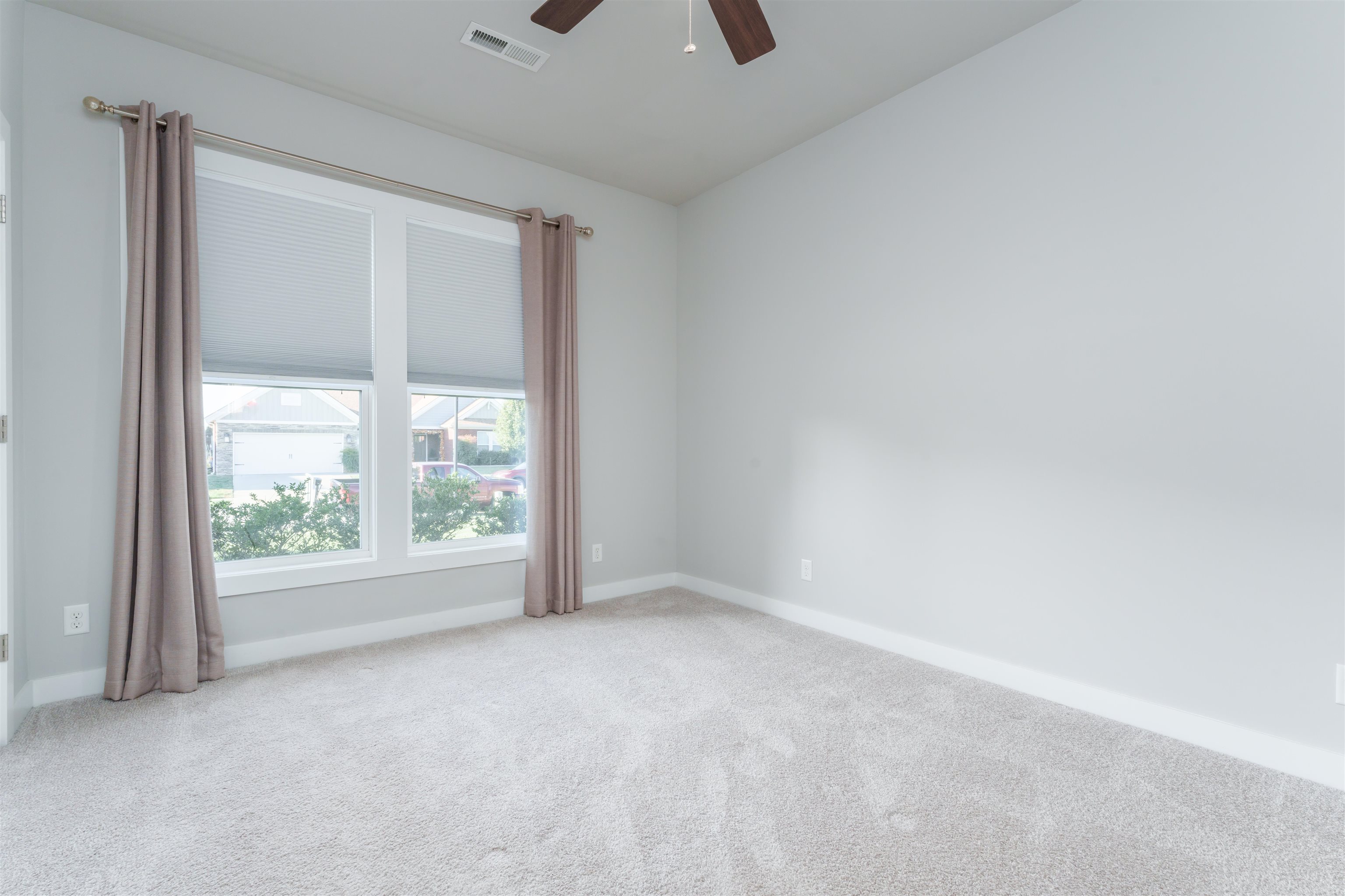 2257 Woodstone Court, Utica, Kentucky 42376, 3 Bedrooms Bedrooms, ,2 BathroomsBathrooms,Single Family Residence,For Sale,Woodstone Court,88354