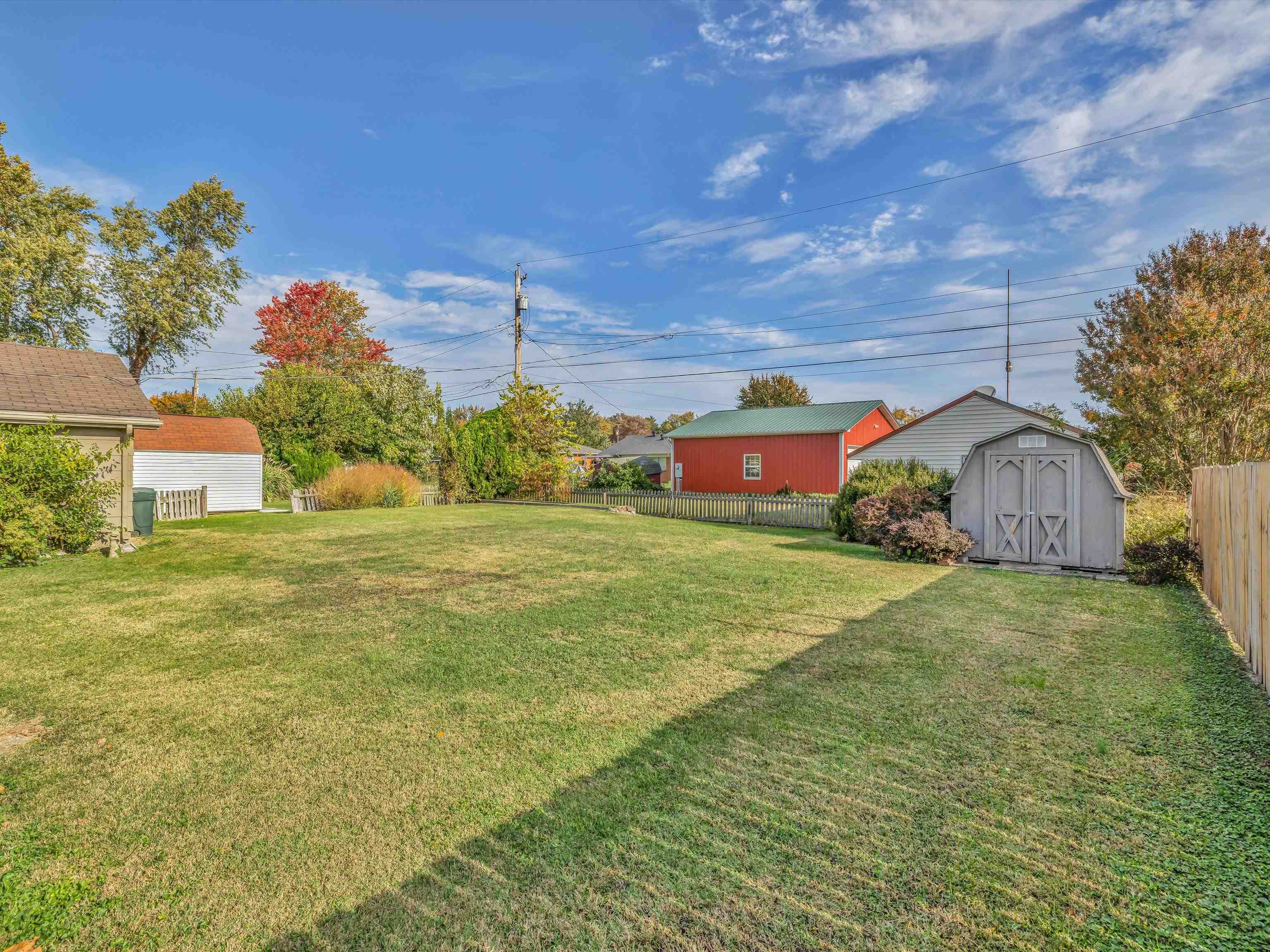 825 Christopher Greenup, Owensboro, Kentucky 42303, 3 Bedrooms Bedrooms, ,1 BathroomBathrooms,Single Family Residence,For Sale,Christopher Greenup,88358