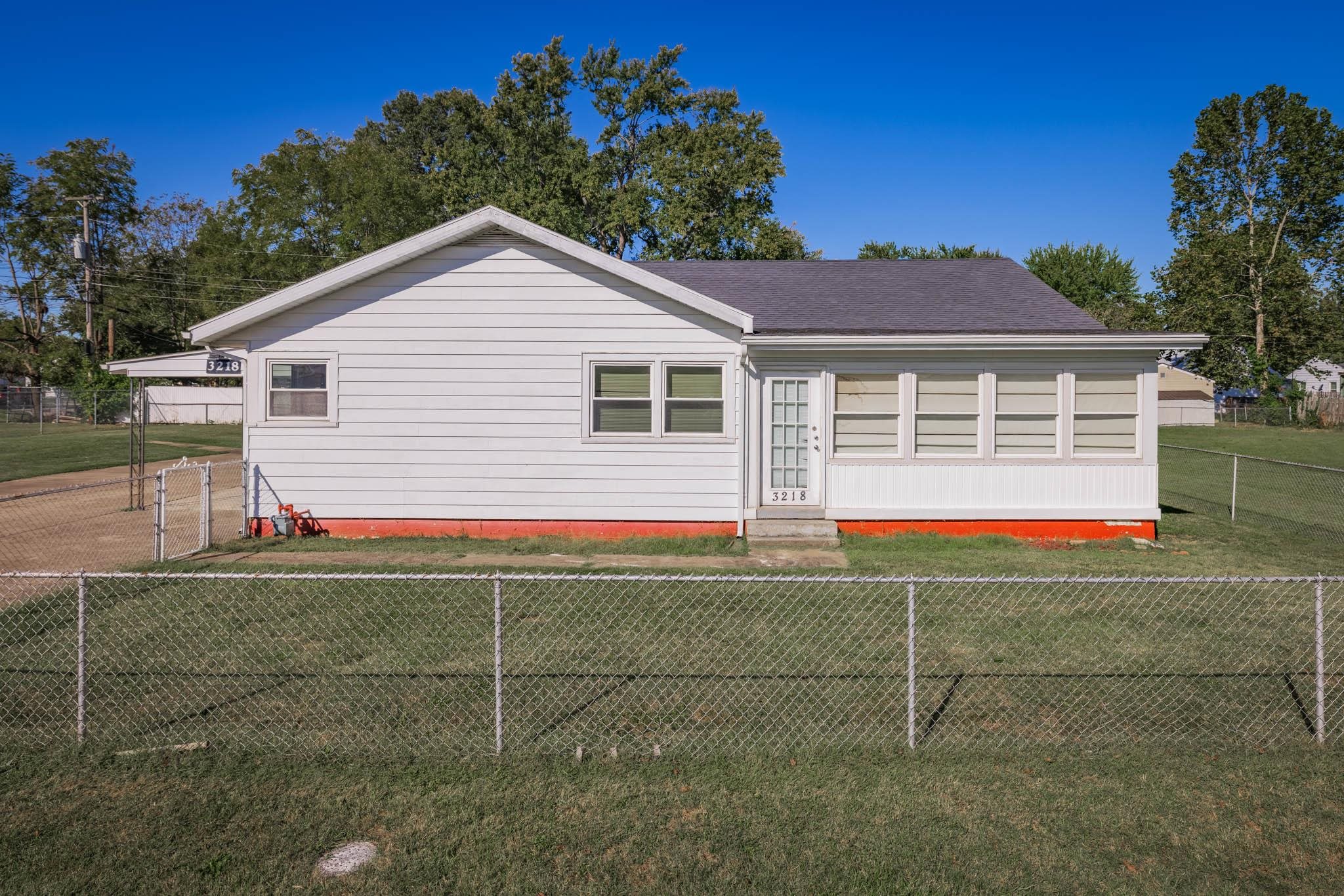 3218 Allen St, Owensboro, Kentucky 42303, 3 Bedrooms Bedrooms, ,1 BathroomBathrooms,Single Family Residence,For Sale,Allen St,88360