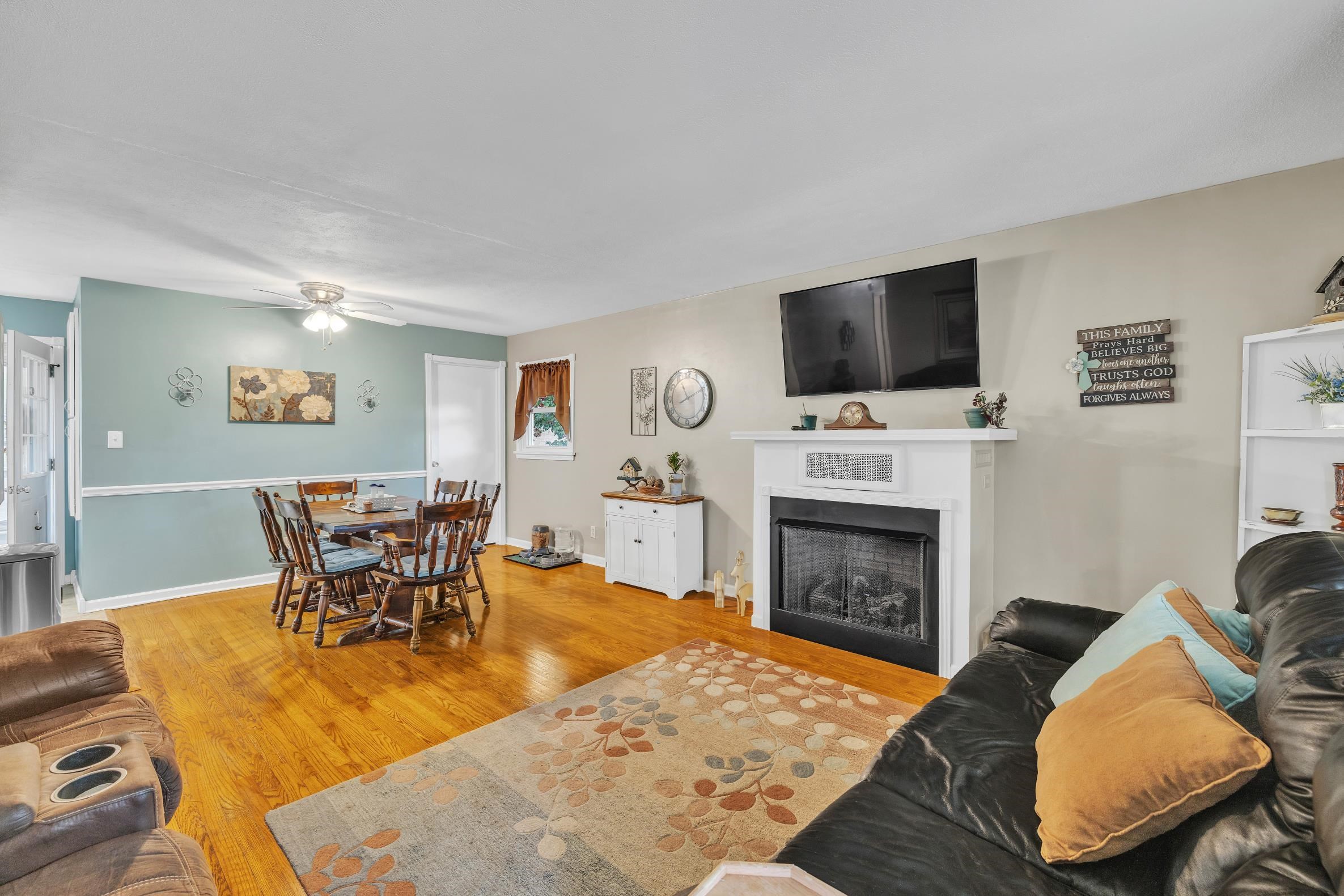 3947 Ronnie Lake Road, Utica, Kentucky 42376, 3 Bedrooms Bedrooms, ,1 BathroomBathrooms,Single Family Residence,For Sale,Ronnie Lake Road,88371