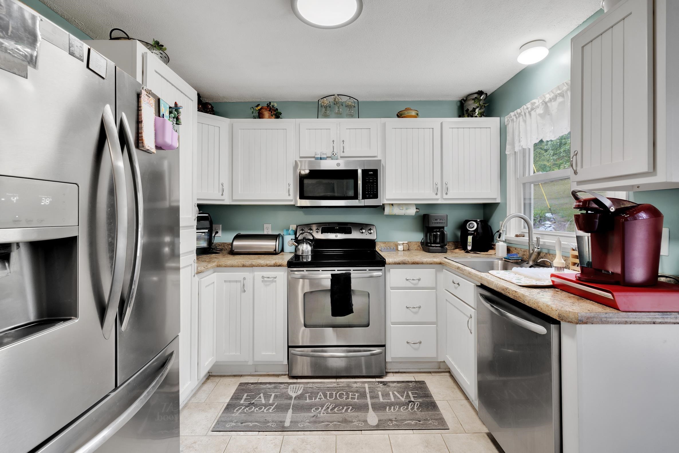 3947 Ronnie Lake Road, Utica, Kentucky 42376, 3 Bedrooms Bedrooms, ,1 BathroomBathrooms,Single Family Residence,For Sale,Ronnie Lake Road,88371
