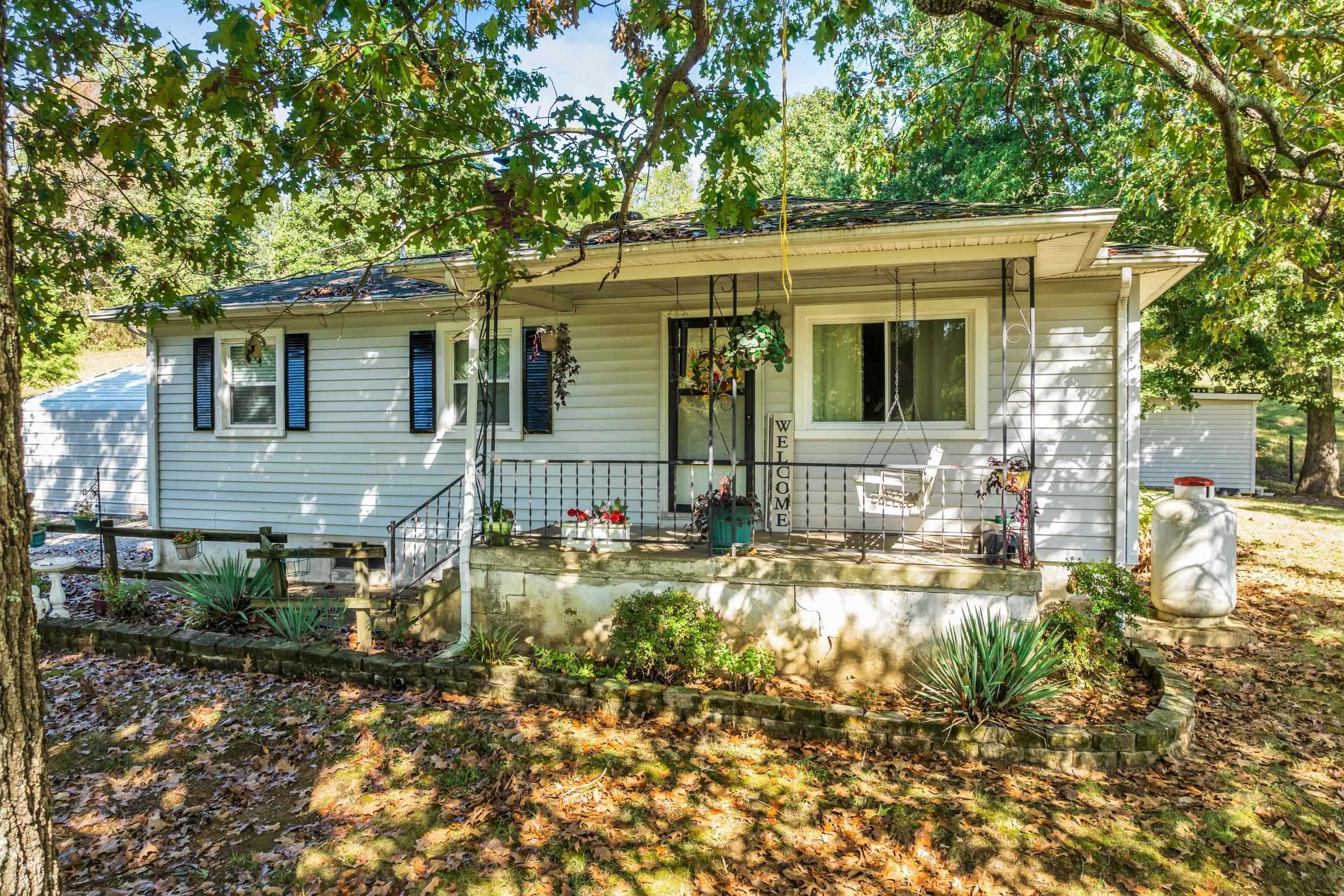 3947 Ronnie Lake Road, Utica, Kentucky 42376, 3 Bedrooms Bedrooms, ,1 BathroomBathrooms,Single Family Residence,For Sale,Ronnie Lake Road,88371