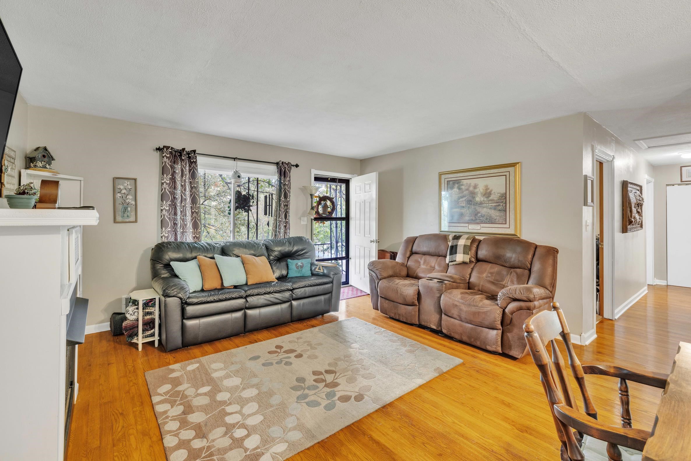 3947 Ronnie Lake Road, Utica, Kentucky 42376, 3 Bedrooms Bedrooms, ,1 BathroomBathrooms,Single Family Residence,For Sale,Ronnie Lake Road,88371