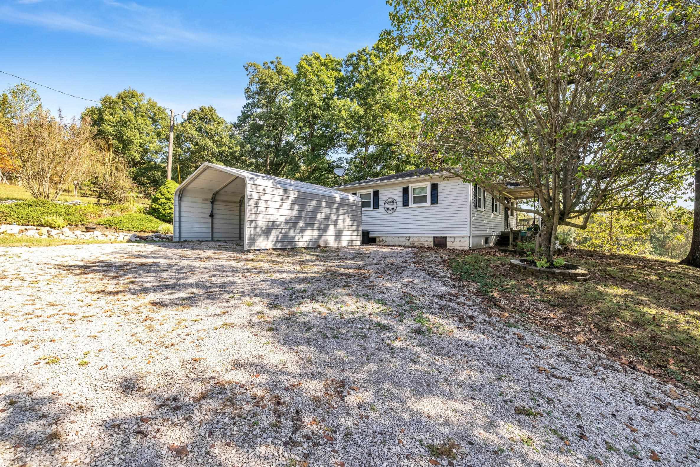 3947 Ronnie Lake Road, Utica, Kentucky 42376, 3 Bedrooms Bedrooms, ,1 BathroomBathrooms,Single Family Residence,For Sale,Ronnie Lake Road,88371