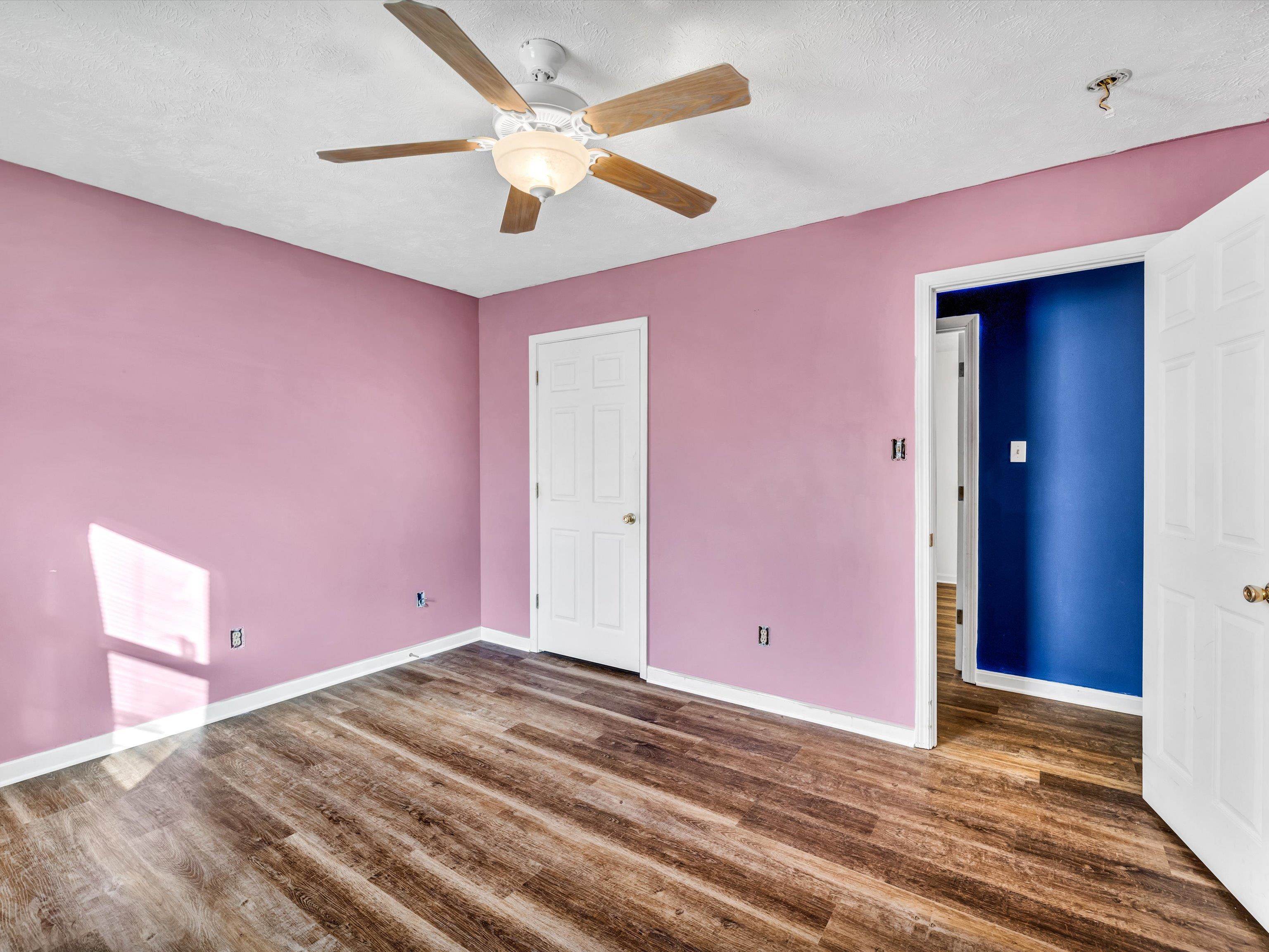 1018 Walnut St., Owensboro, Kentucky 42301, 3 Bedrooms Bedrooms, ,1 BathroomBathrooms,Single Family Residence,For Sale,Walnut St.,88375